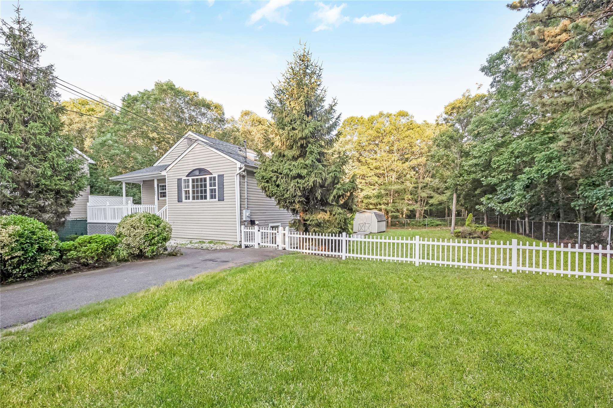 350 Mark Tree Road, South Setauket, NY 11720