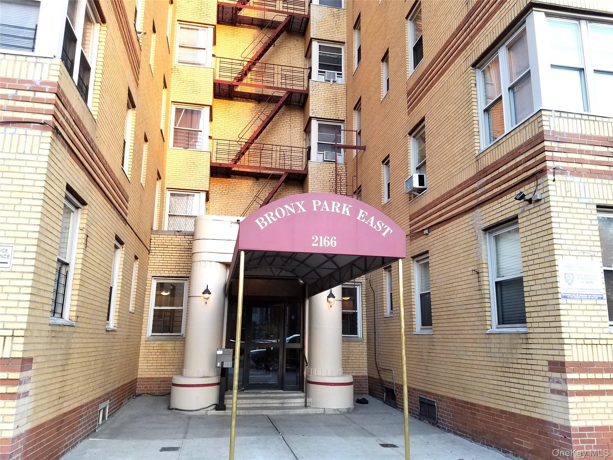 Bronx Park East Street # 6J, Bronx, NY 10462