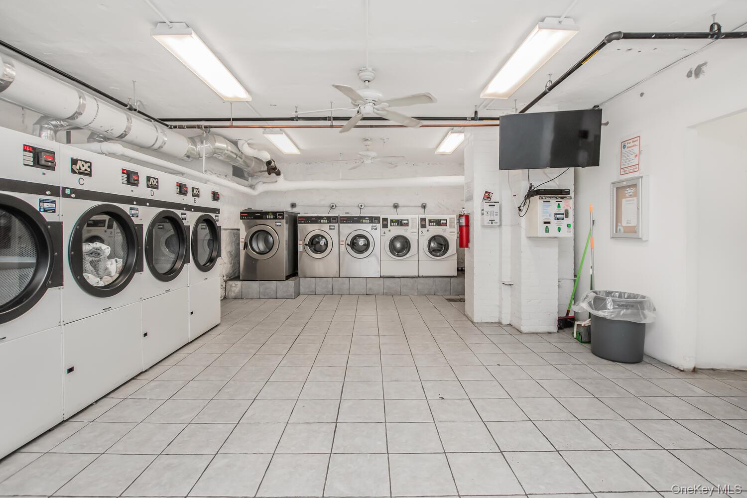 2166 Bronx Park East Street # 6J, Bronx, NY 10462