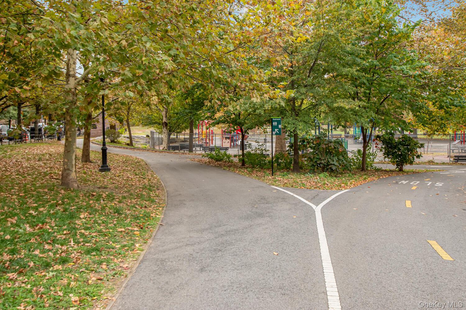 2166 Bronx Park East Street # 6J, Bronx, NY 10462