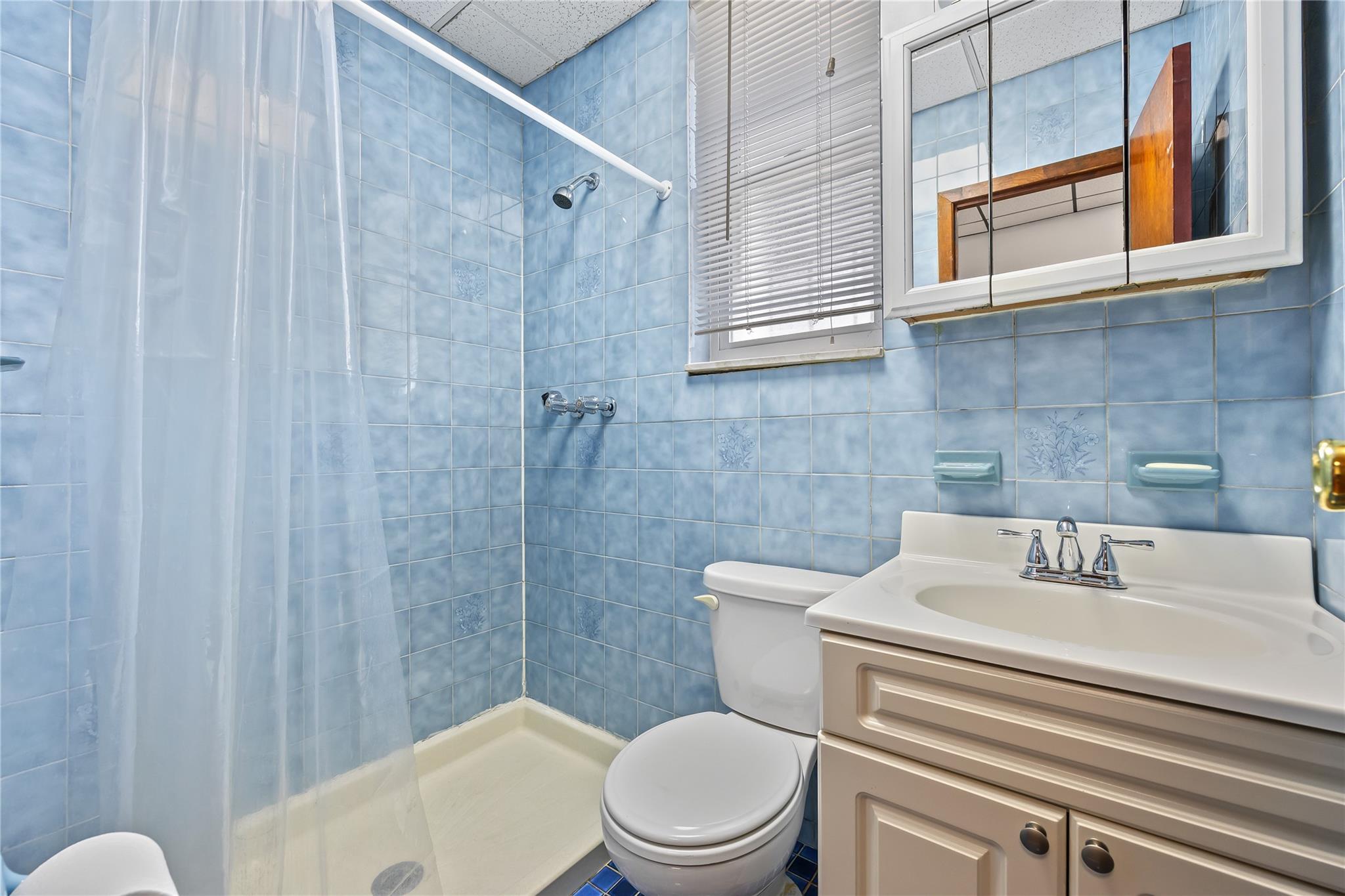 1511 Robertson Place, Bronx, NY 10465