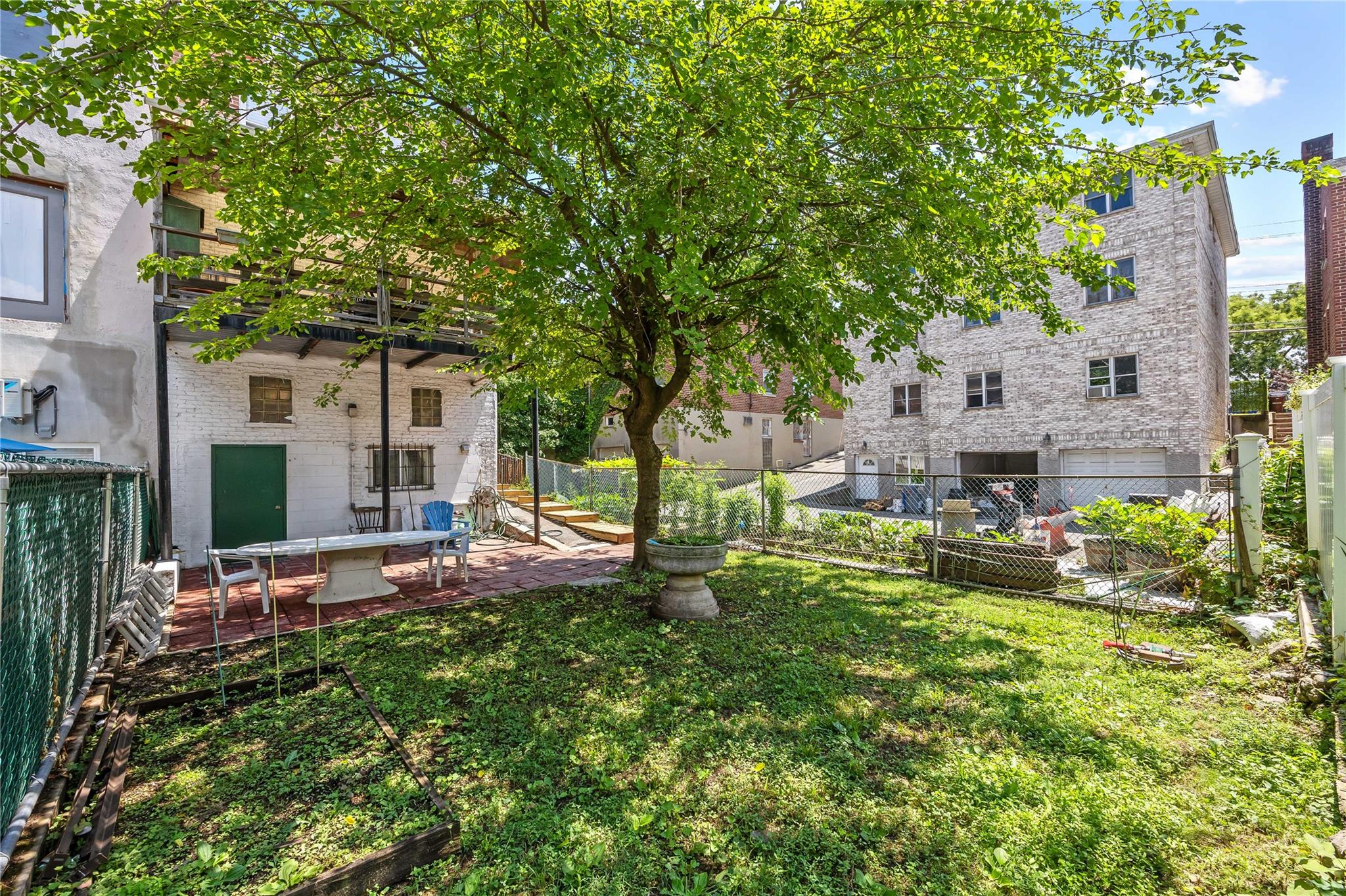 1511 Robertson Place, Bronx, NY 10465