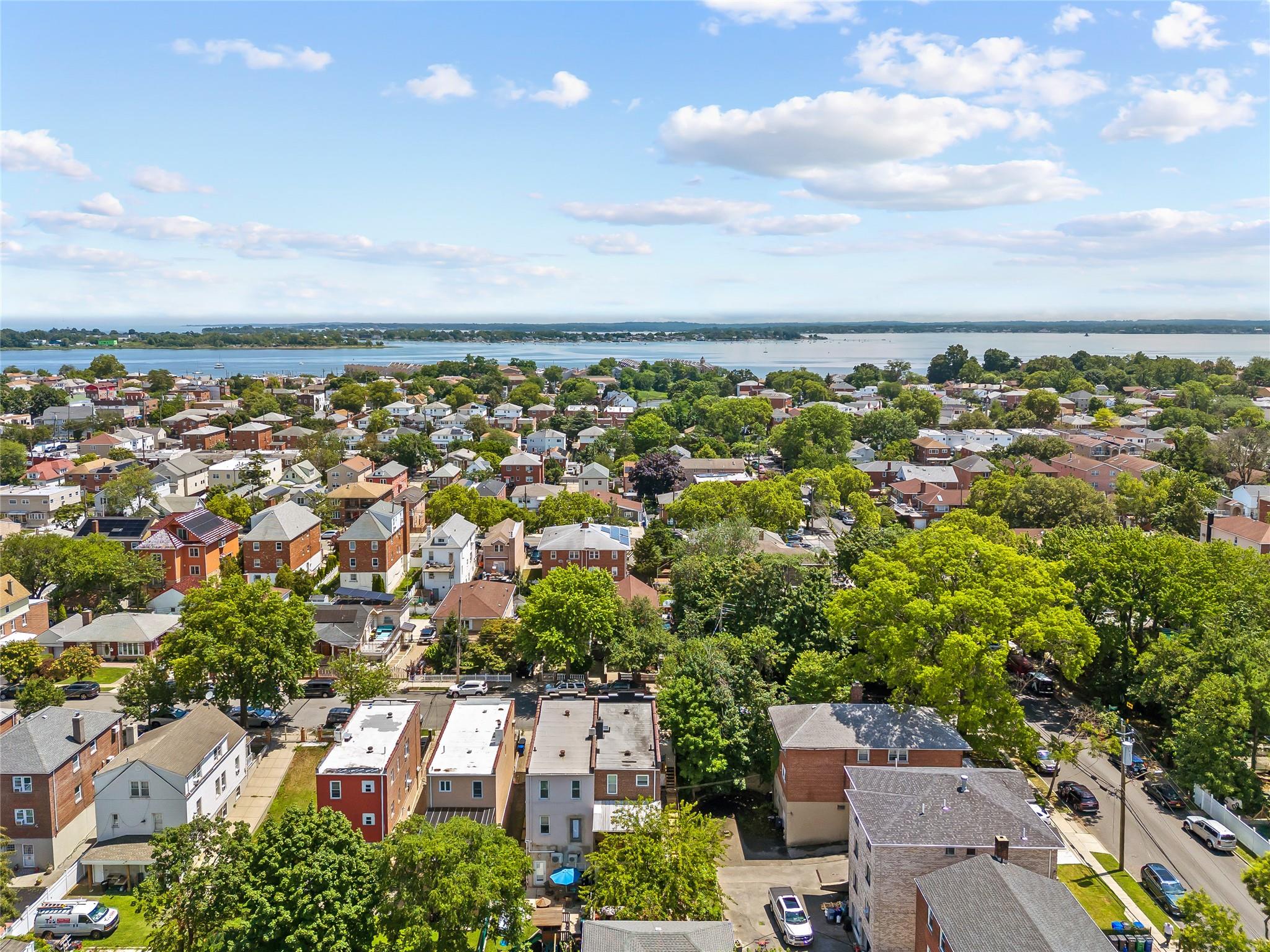 1511 Robertson Place, Bronx, NY 10465