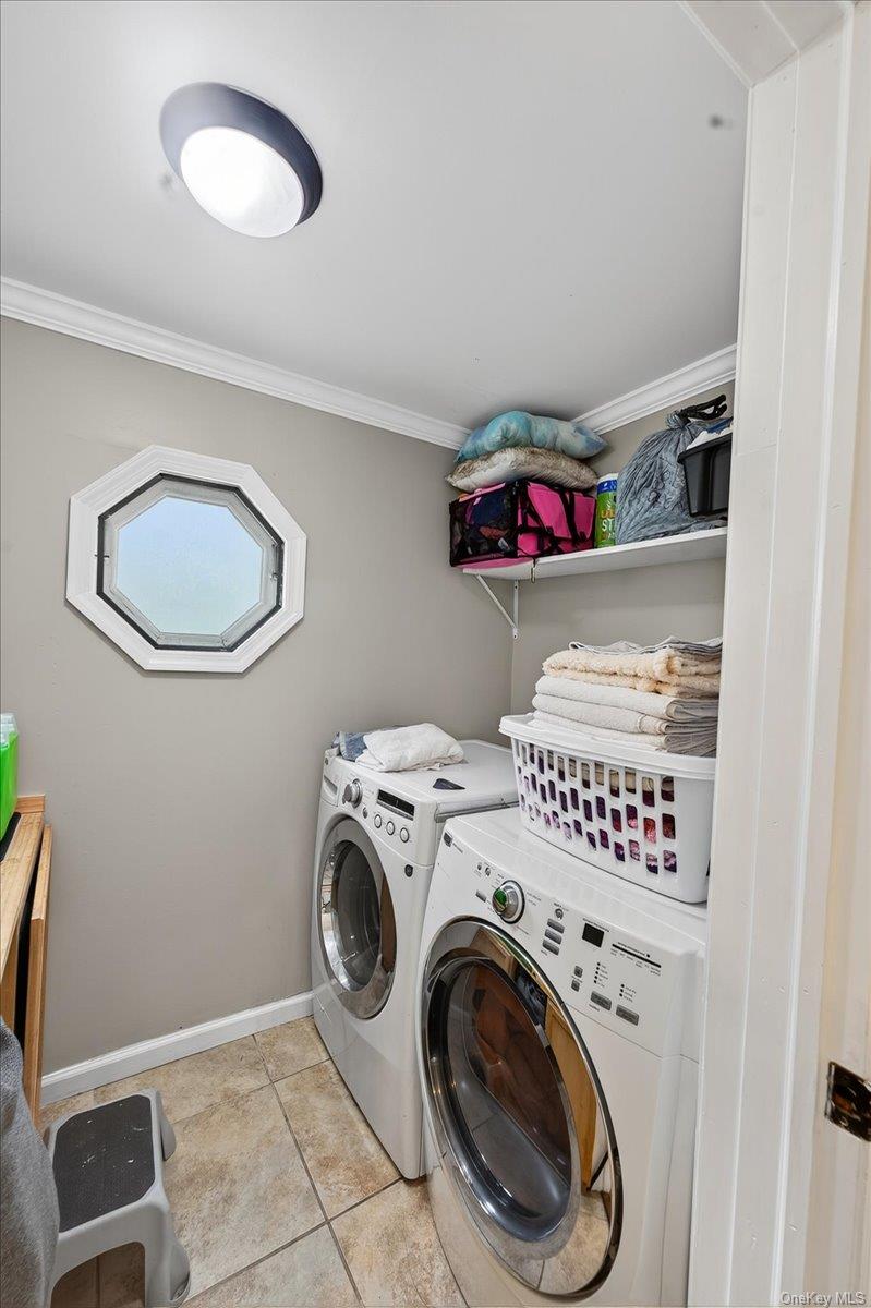 4 Myrtle Lane, Coram, NY 11727