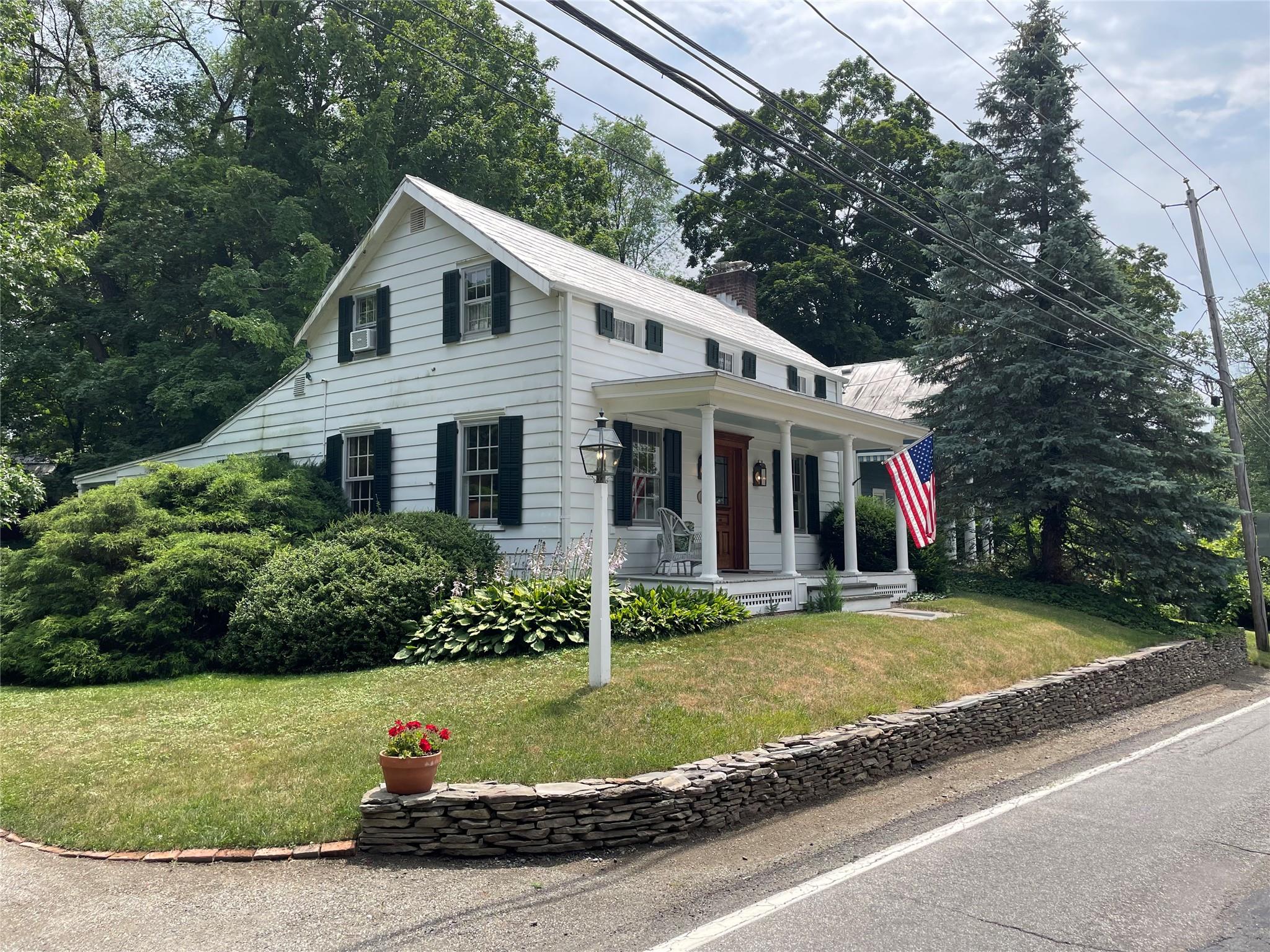 101 County Route 19, Hudson, NY 12541