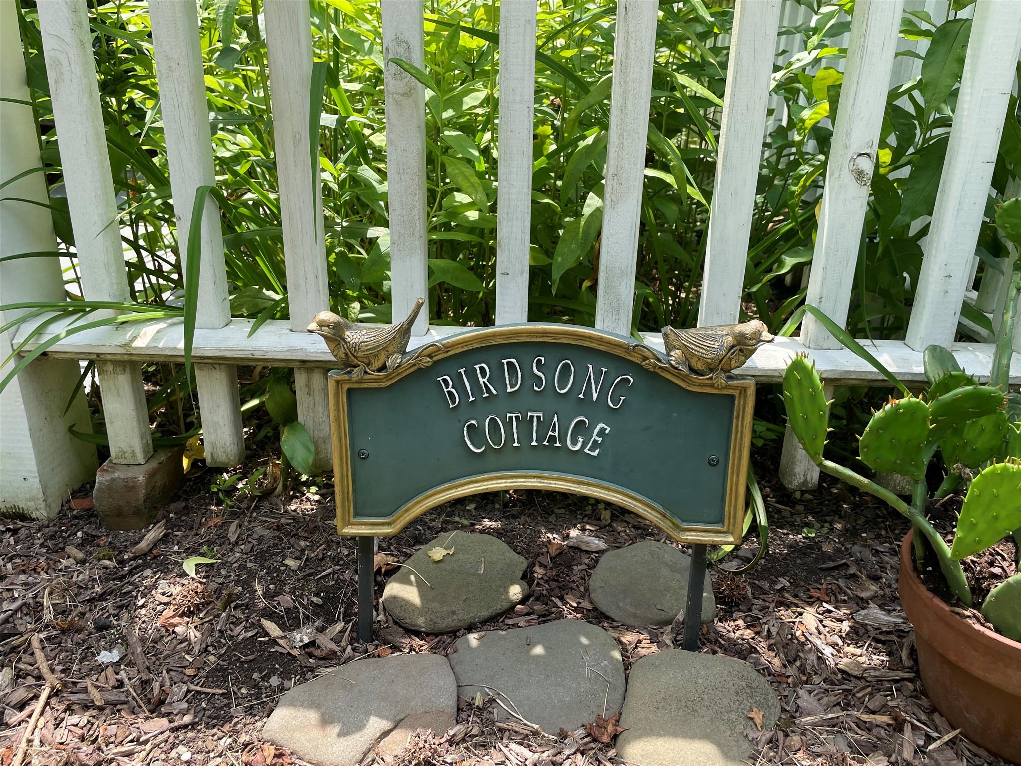 101 County Route 19, Hudson, NY 12541