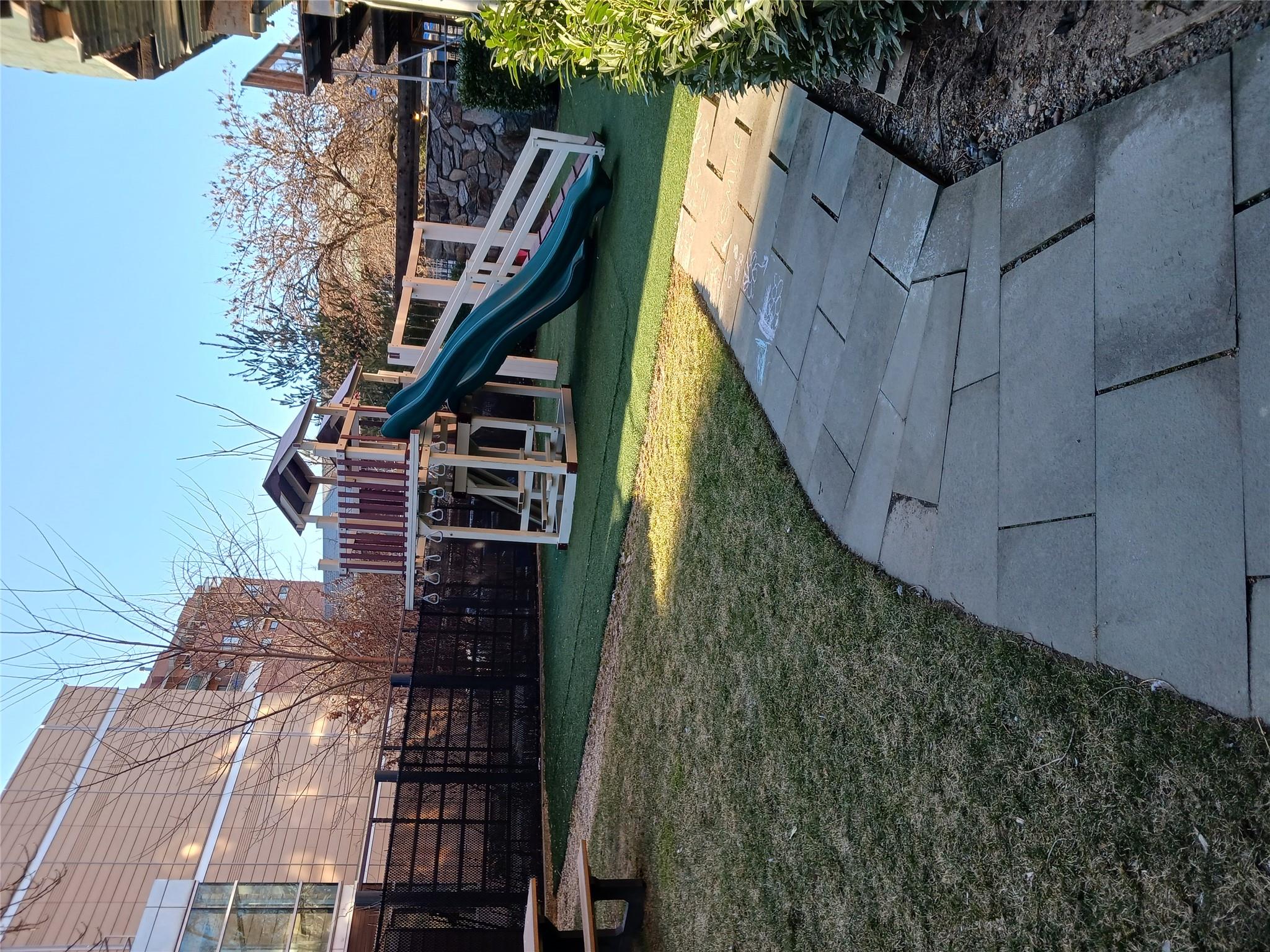 8710 51st Avenue # 1P, Elmhurst, NY 11373