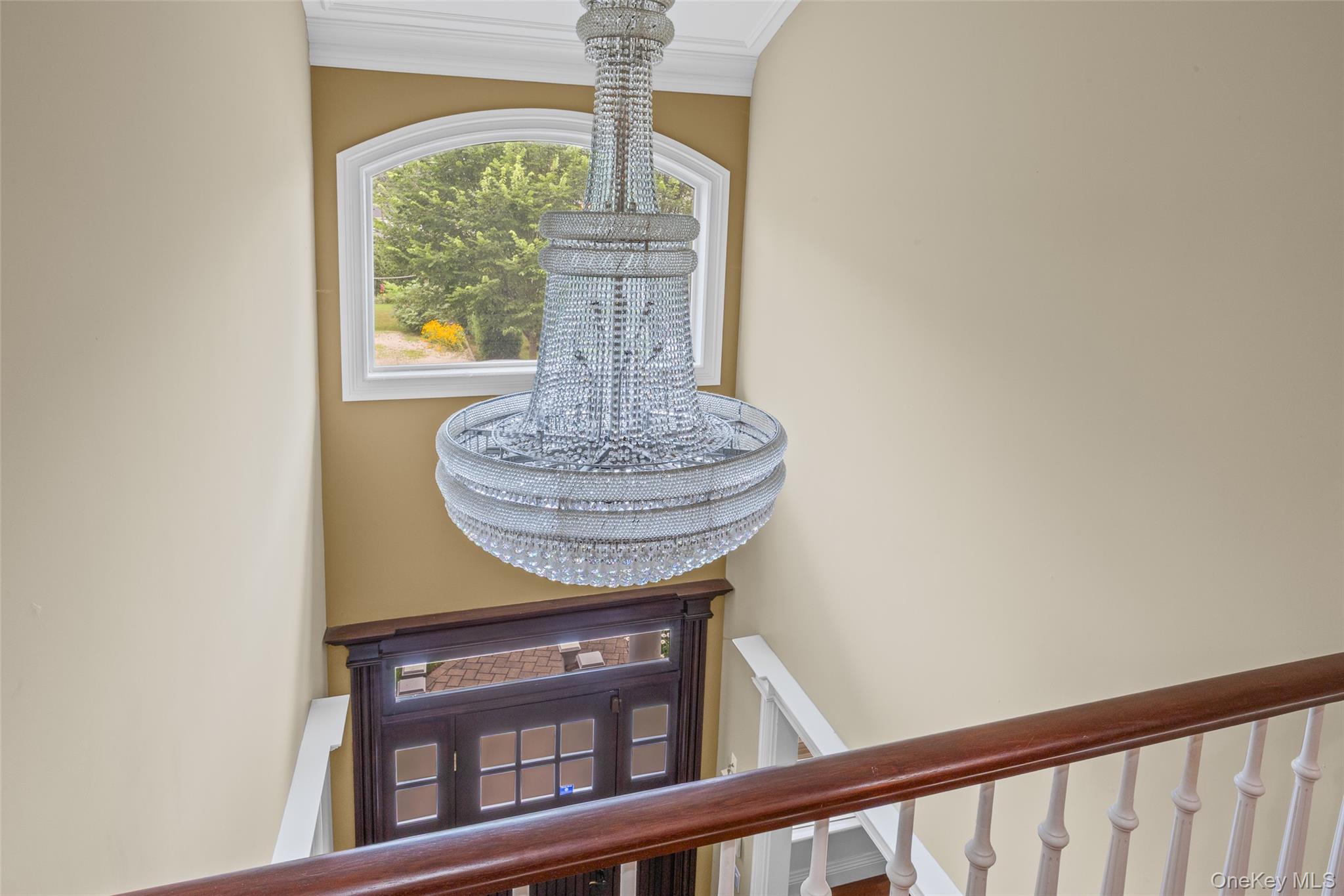 53 Spring Hill Road, Roslyn Heights, NY 11577