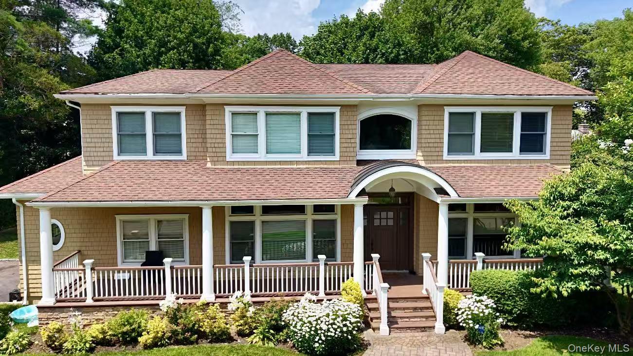 53 Spring Hill Road, Roslyn Heights, NY 11577