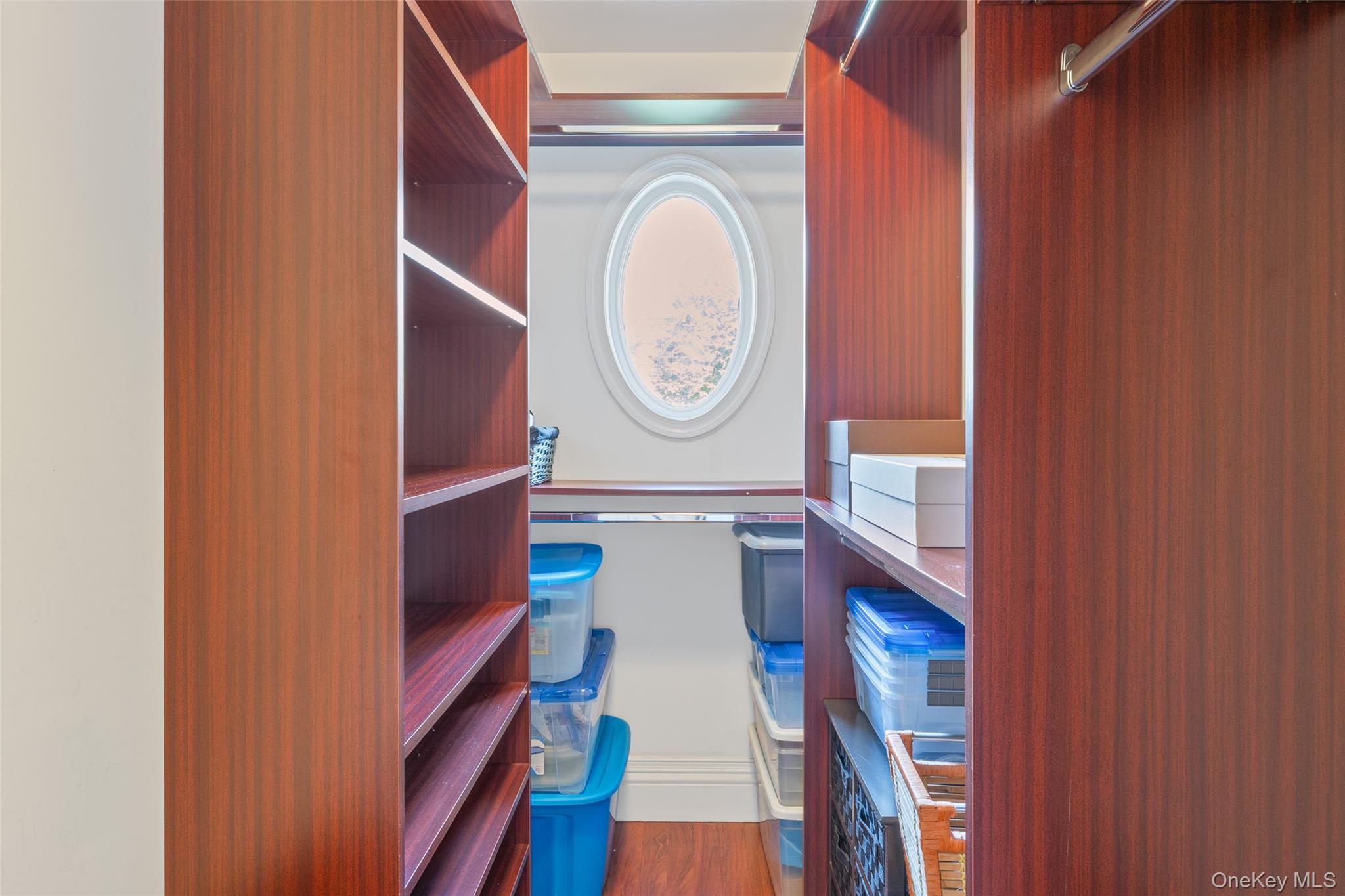 53 Spring Hill Road, Roslyn Heights, NY 11577