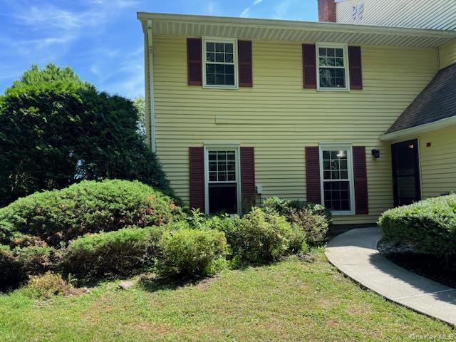 35 Homestead Village Drive, Warwick, NY 10990