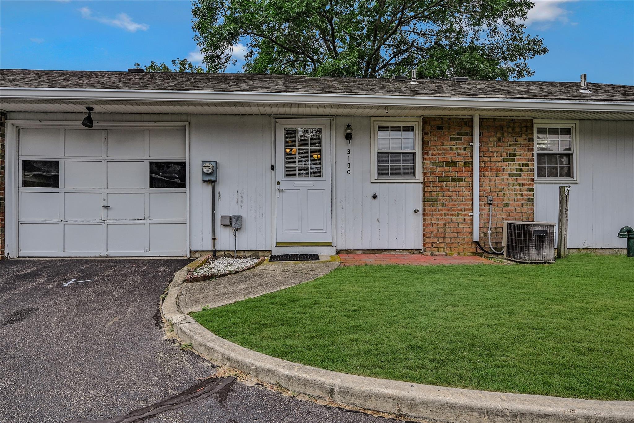 310-C Woodbridge Drive, Ridge, NY 11961
