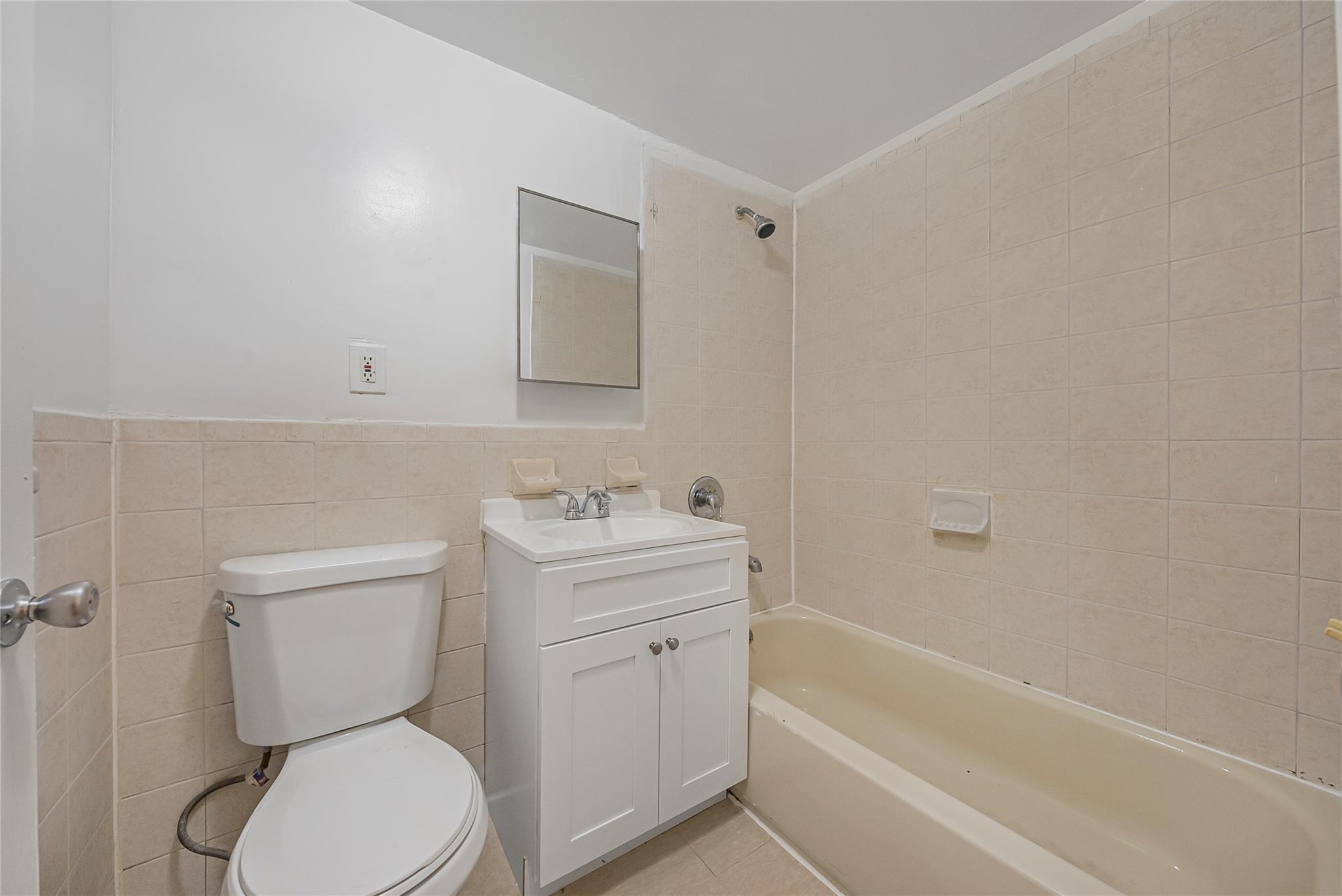 364 E 167th Street, Bronx, NY 10456