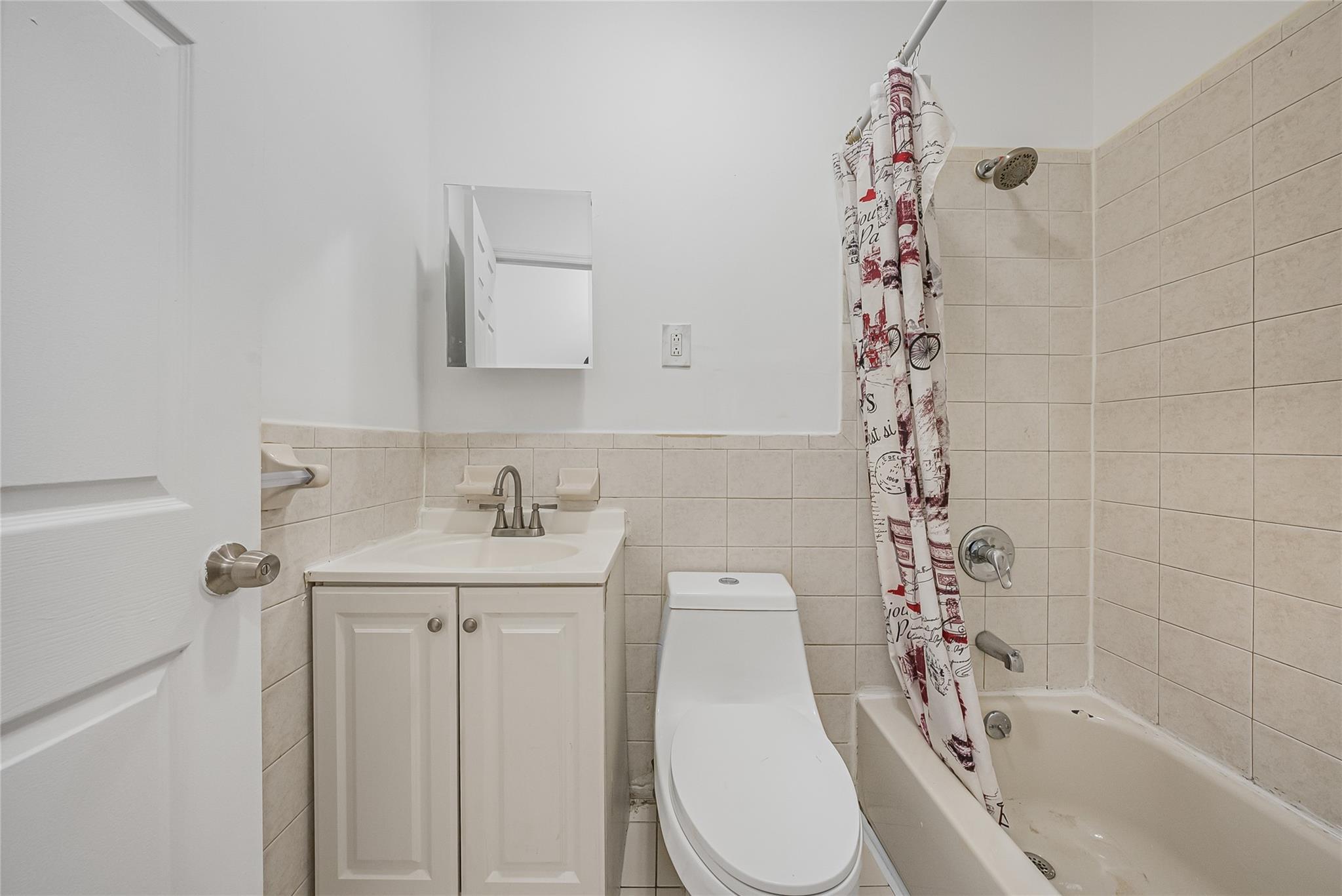 364 E 167th Street, Bronx, NY 10456