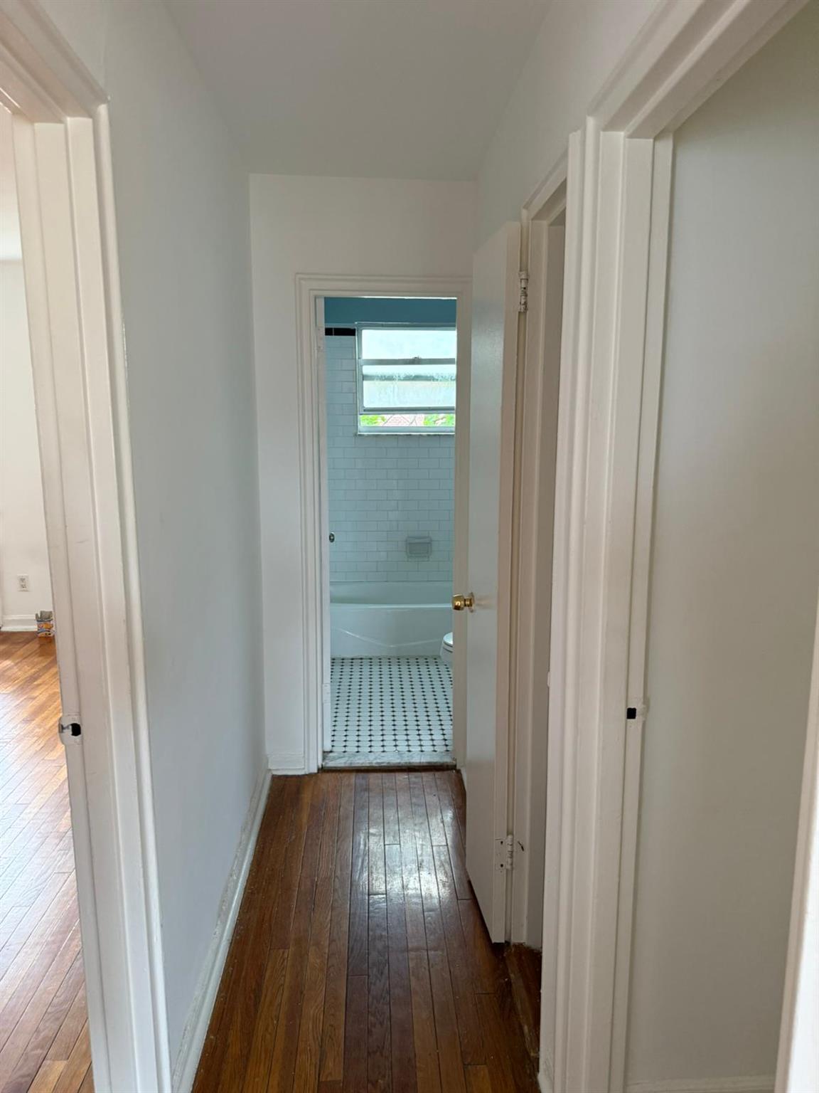 205 West Post Road # 2H, White Plains, NY 10606