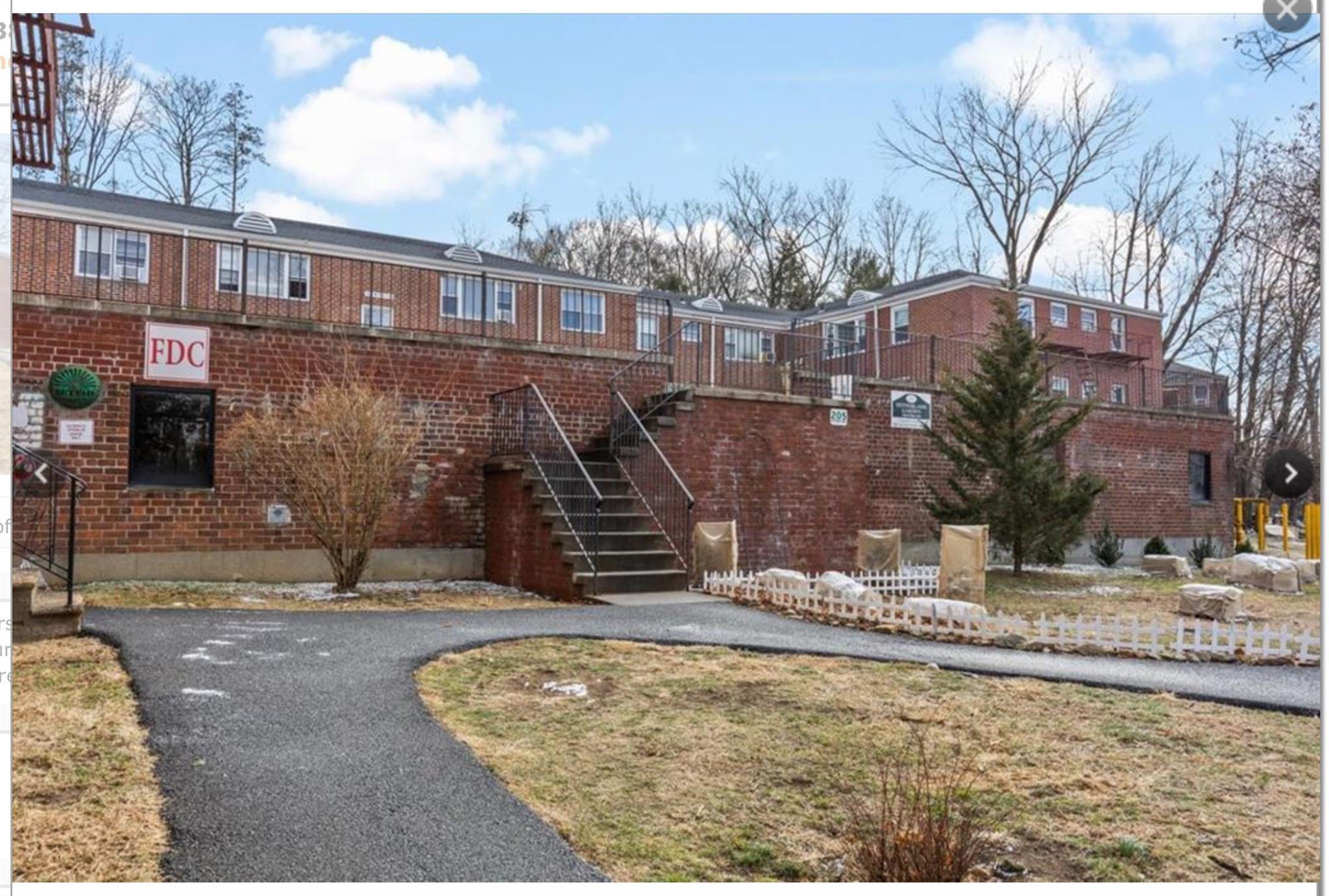 205 West Post Road # 2H, White Plains, NY 10606