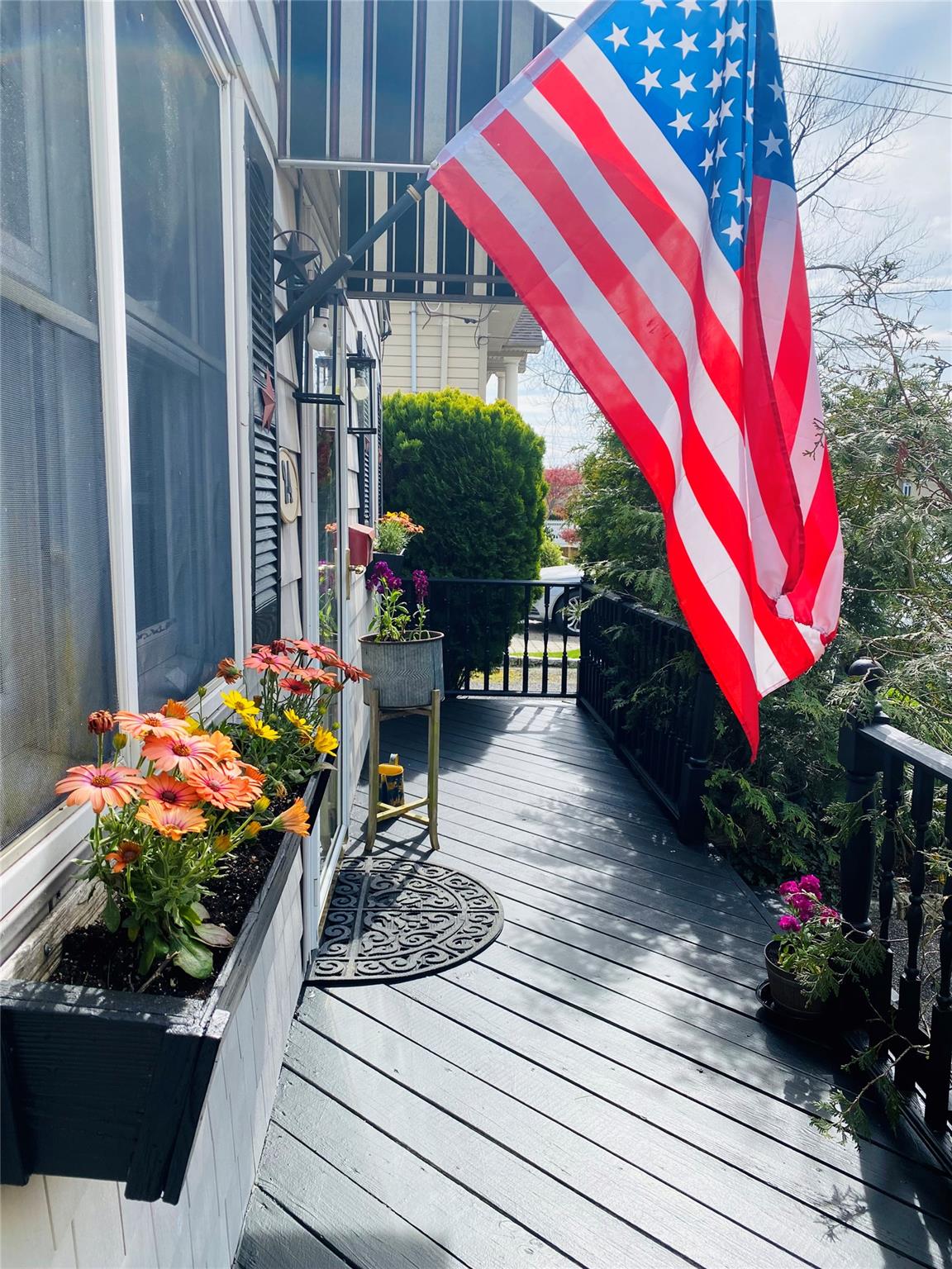 24 Lowerre Street, Babylon, NY 11702