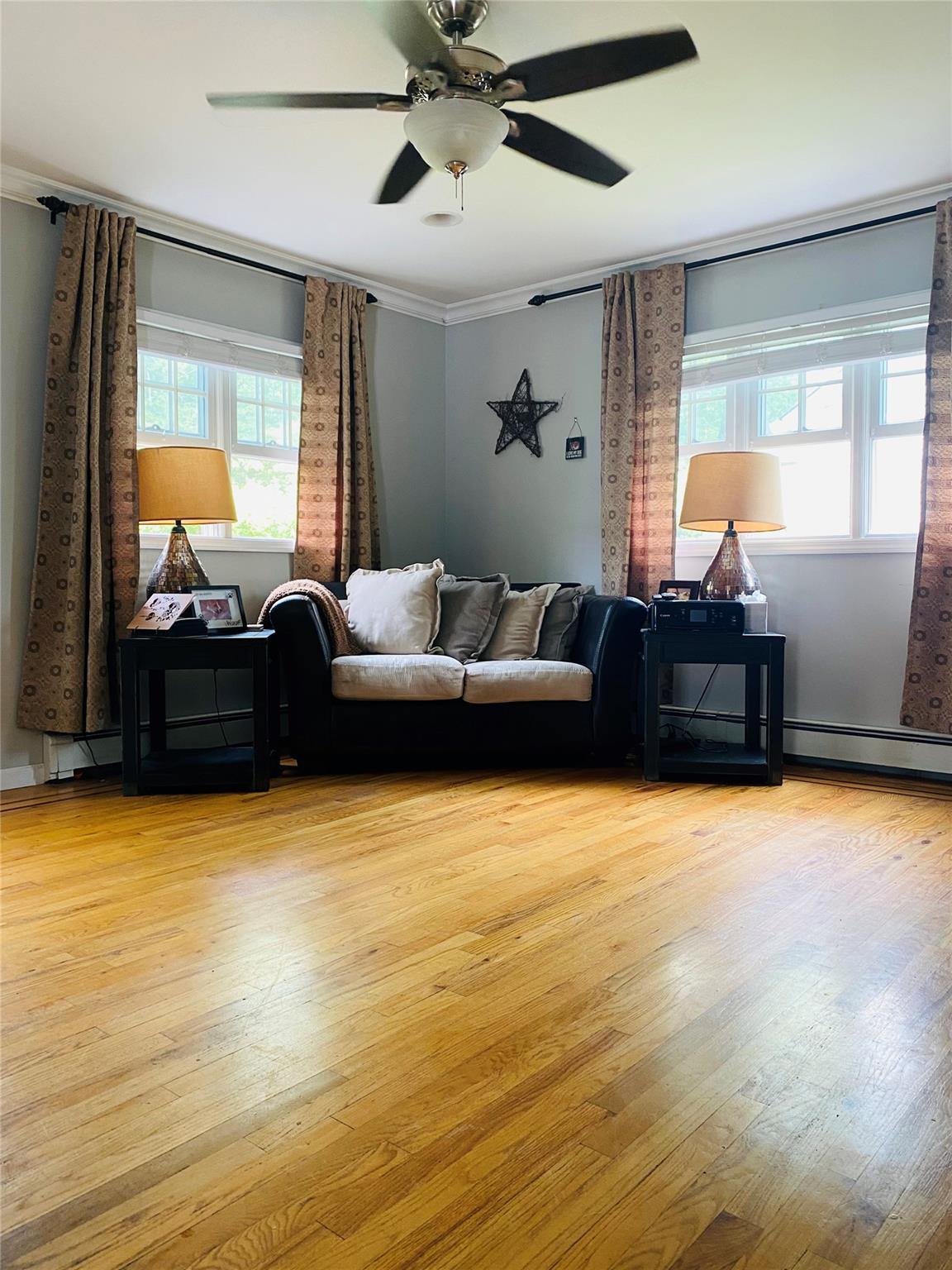 24 Lowerre Street, Babylon, NY 11702