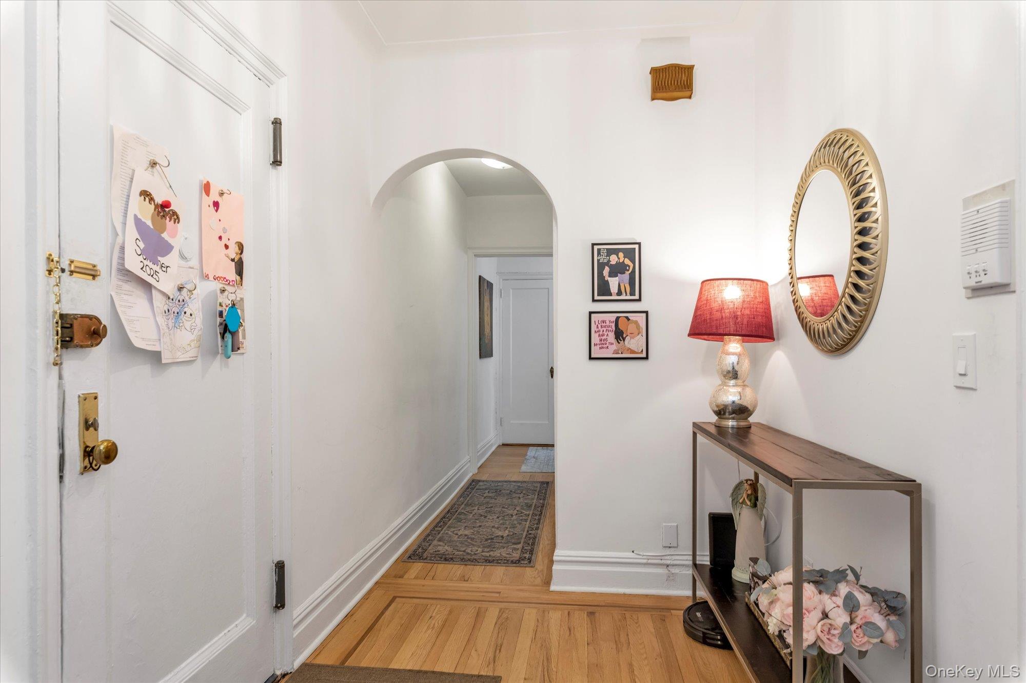 1 Meadow Drive # 3K, Woodmere, NY 11598