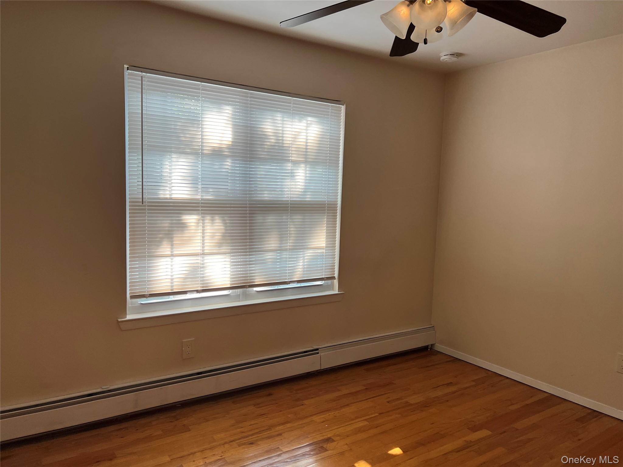 32 Hammond Road # 2, Glen Cove, NY 11542