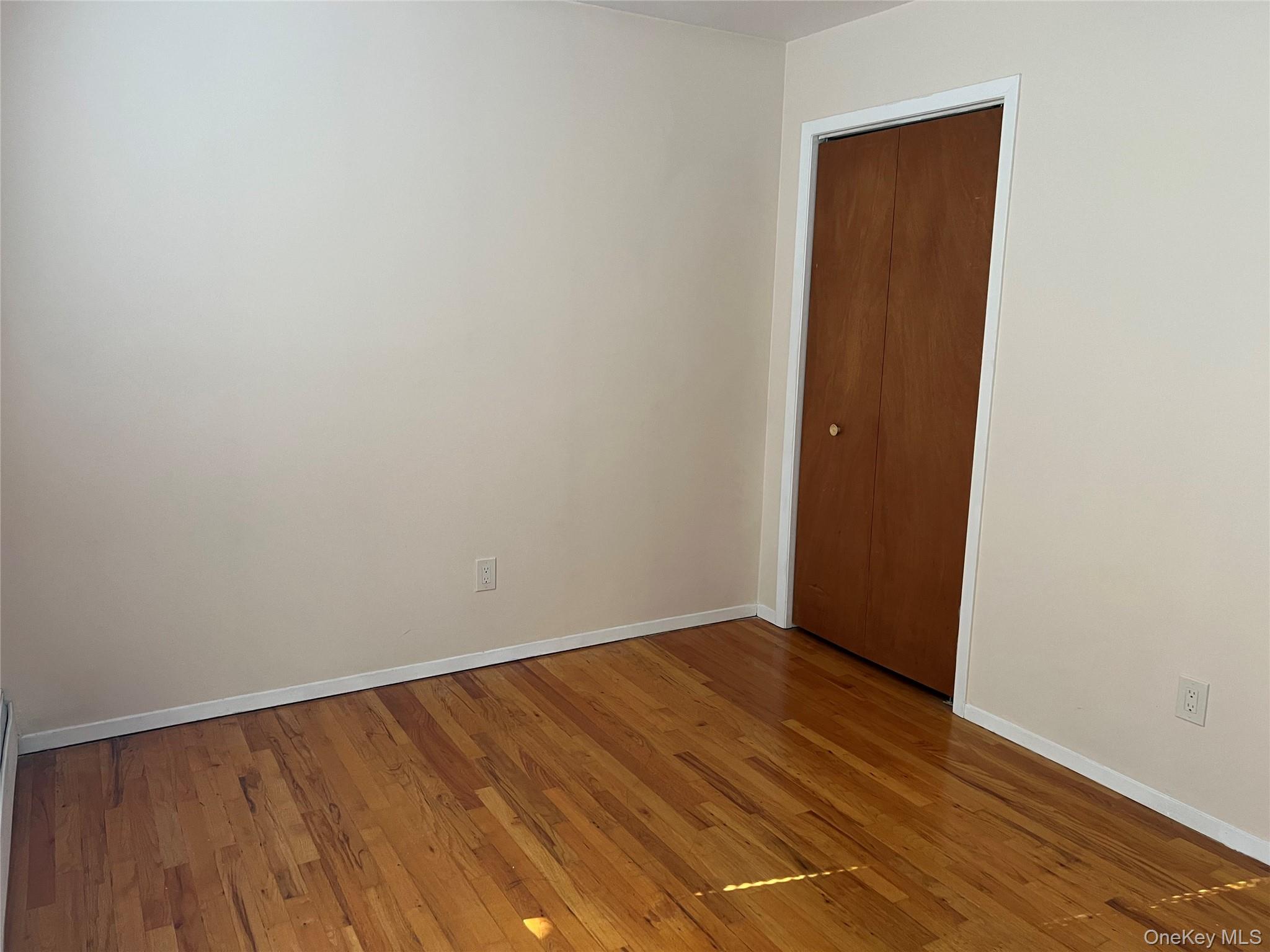 32 Hammond Road # 2, Glen Cove, NY 11542