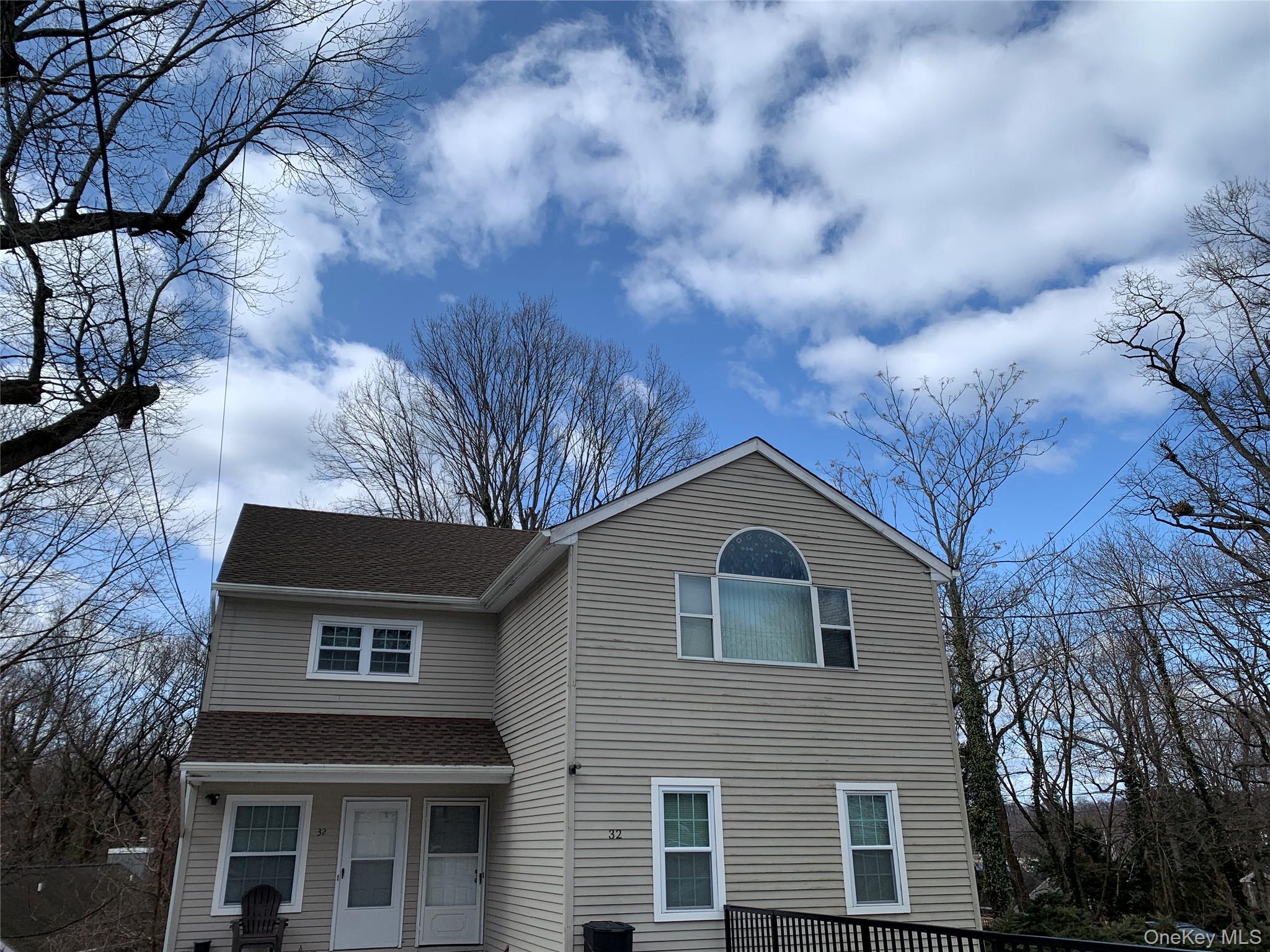 32 Hammond Road # 2, Glen Cove, NY 11542