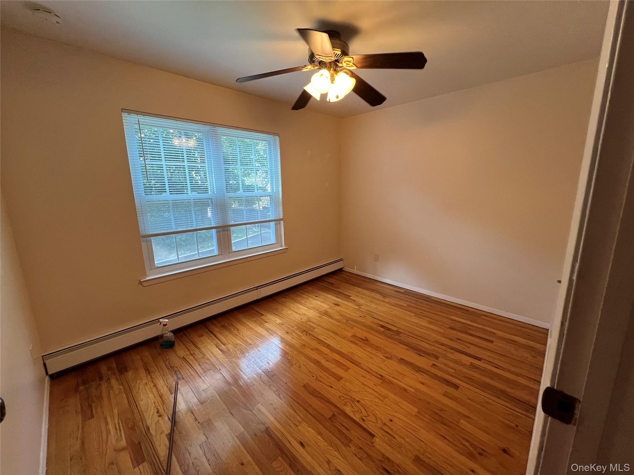 32 Hammond Road # 2, Glen Cove, NY 11542