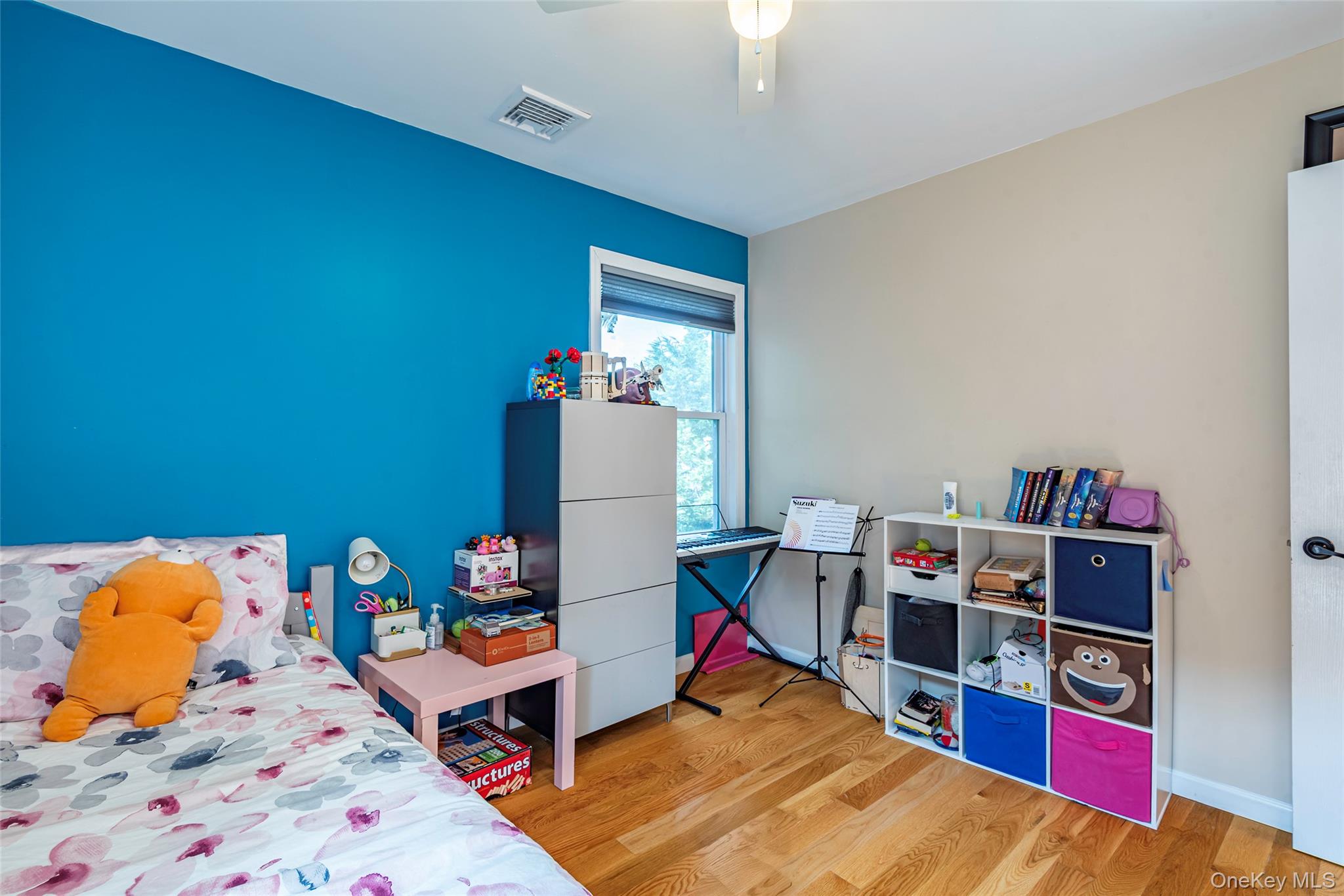 92 Manor Drive, Great Neck, NY 11020