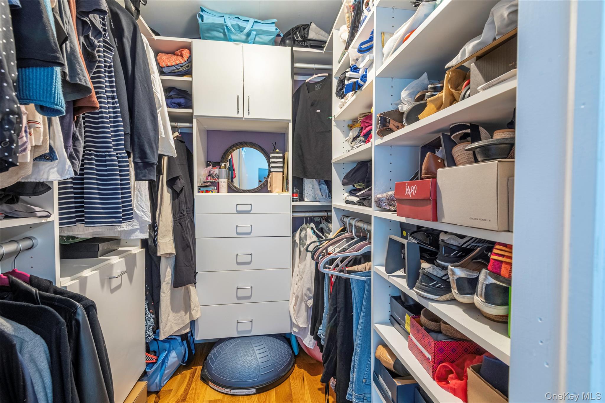 92 Manor Drive, Great Neck, NY 11020