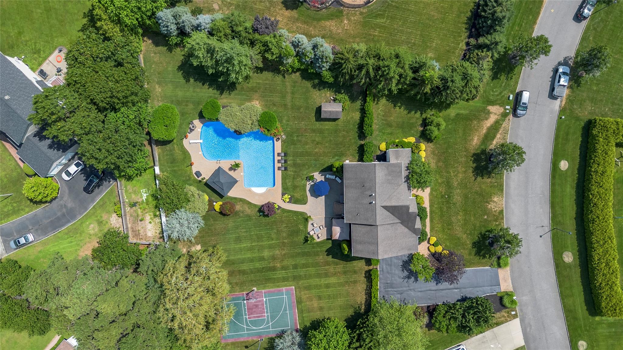 265 Hidden Acres Path, Wading River, NY 11792