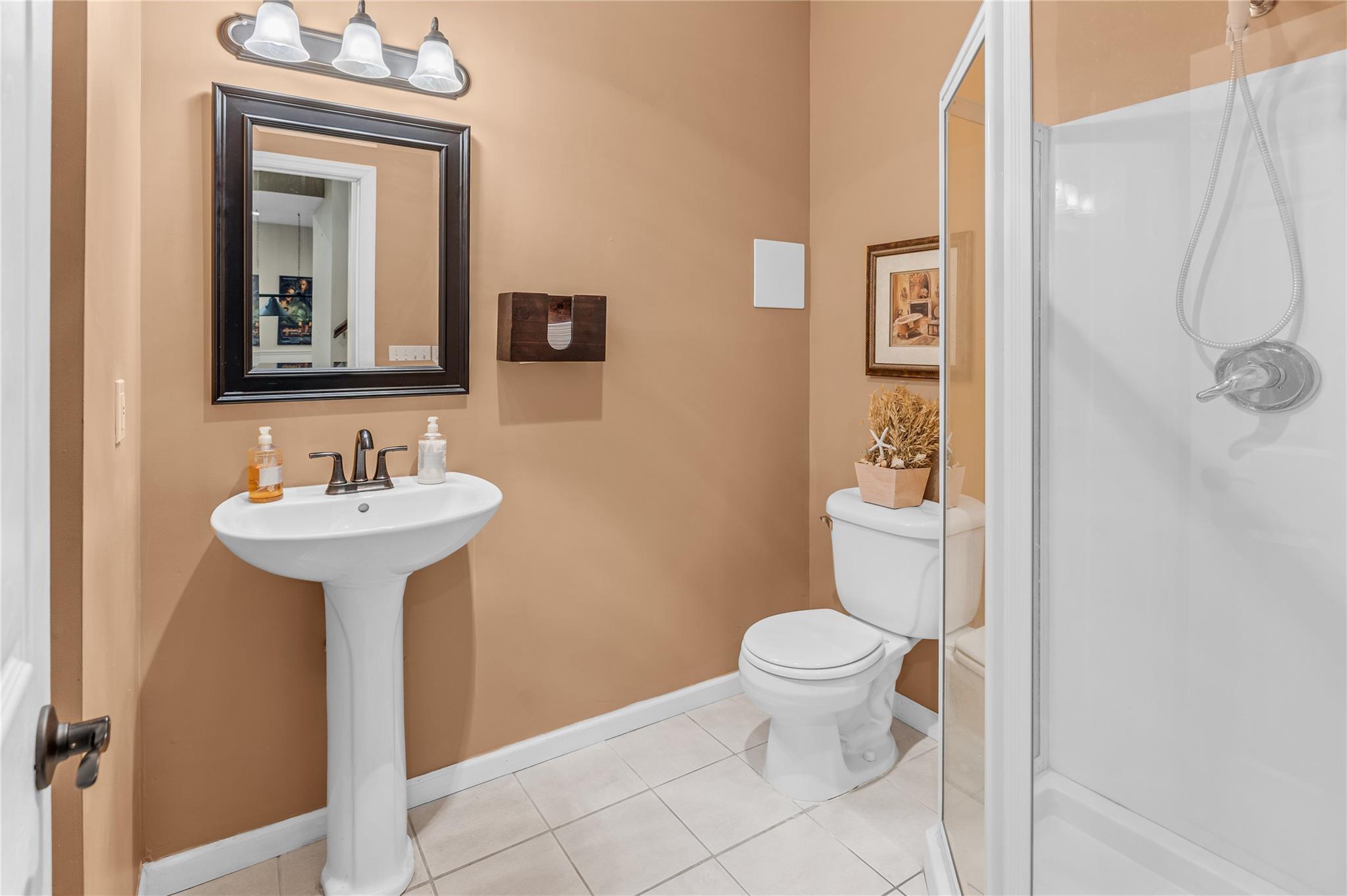 265 Hidden Acres Path, Wading River, NY 11792