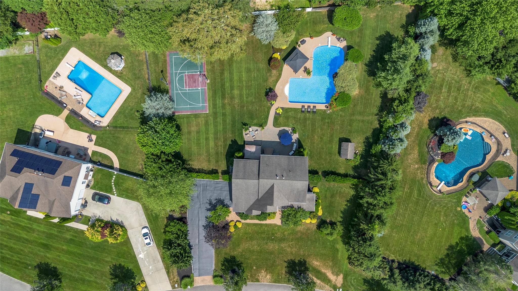 265 Hidden Acres Path, Wading River, NY 11792