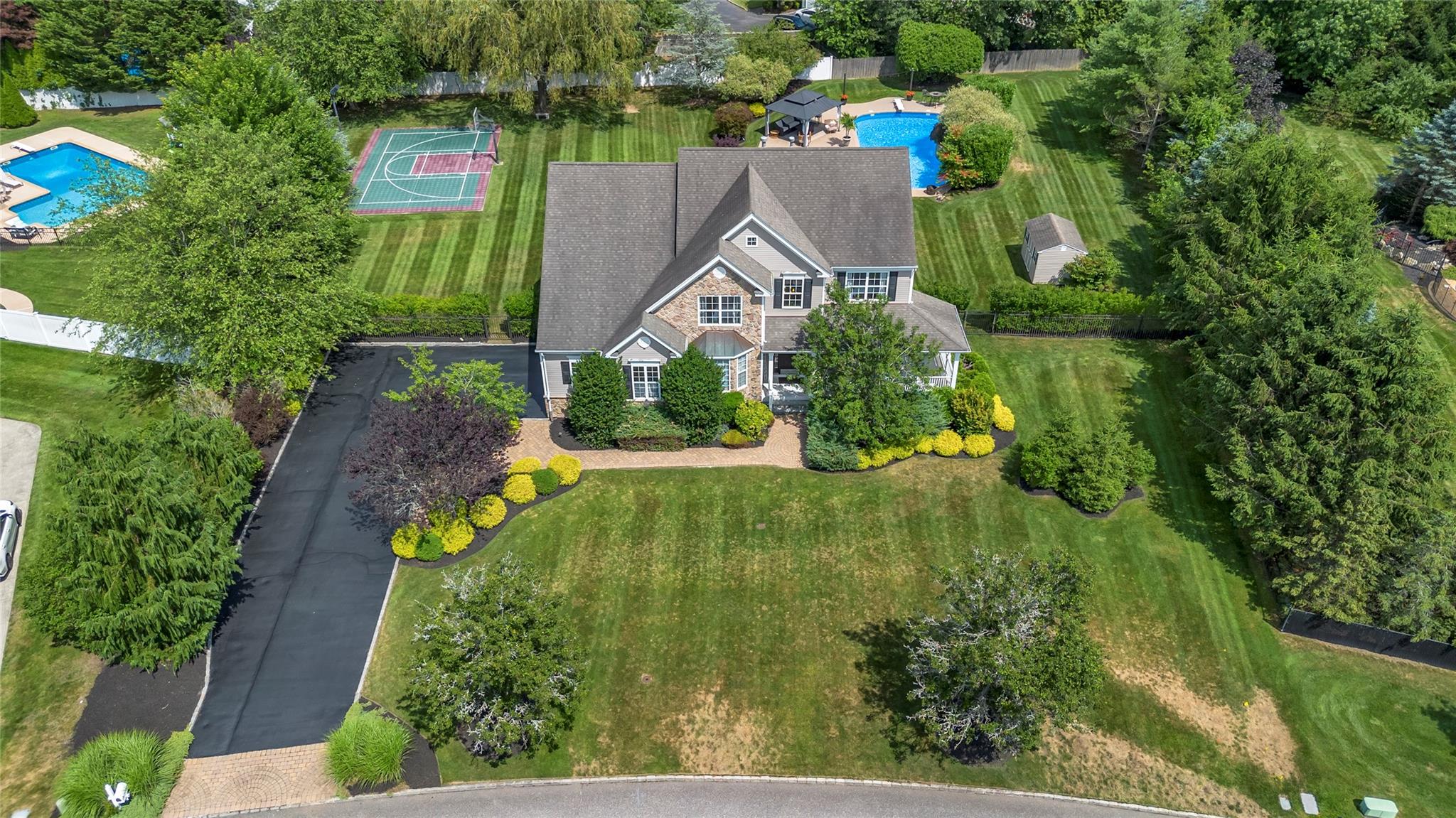 265 Hidden Acres Path, Wading River, NY 11792