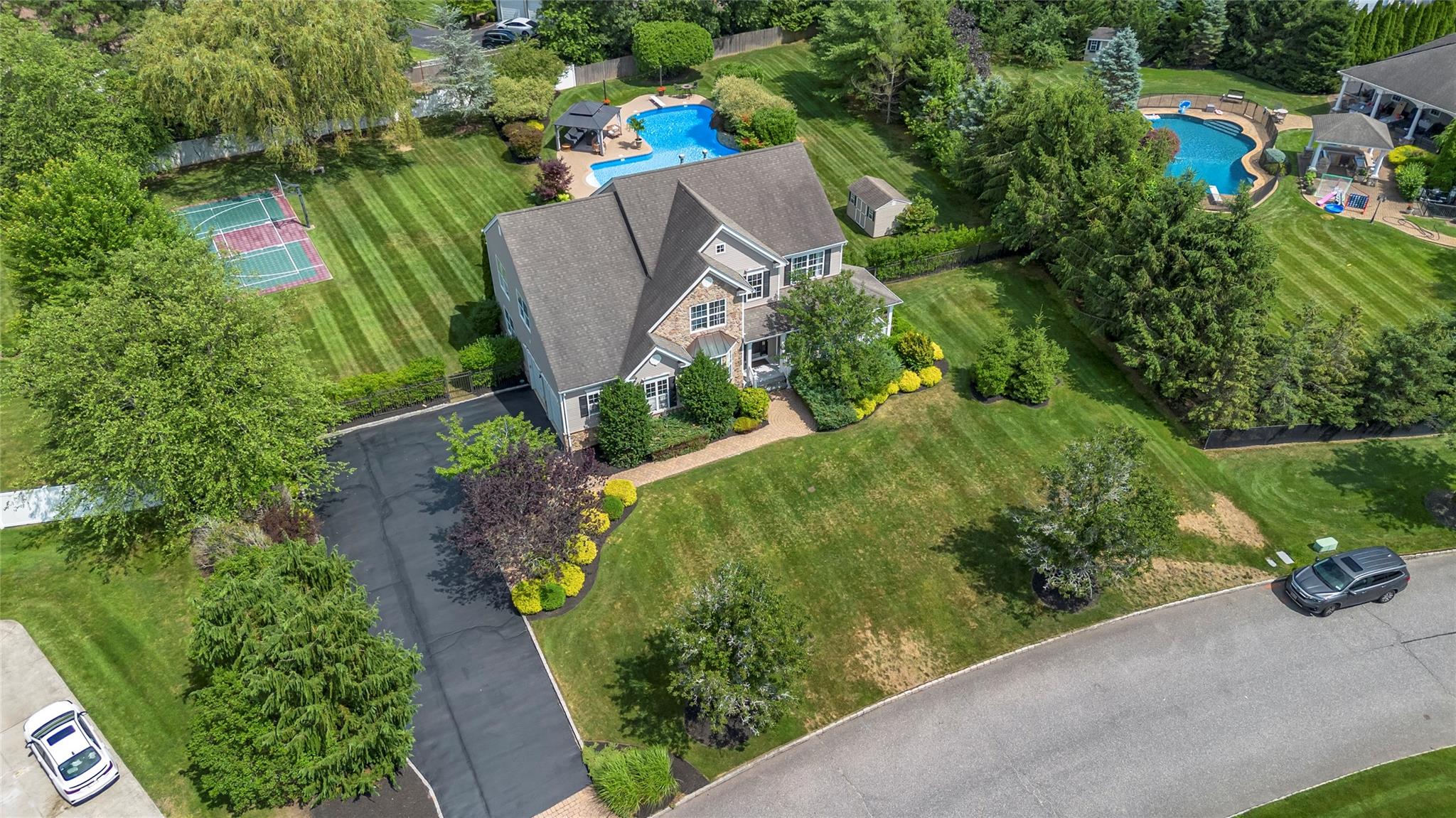 265 Hidden Acres Path, Wading River, NY 11792