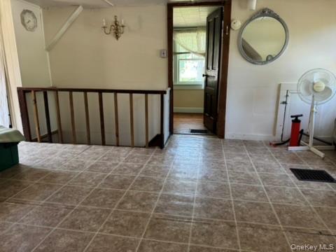 89 Minisink Trail, Glen Spey, NY 12737