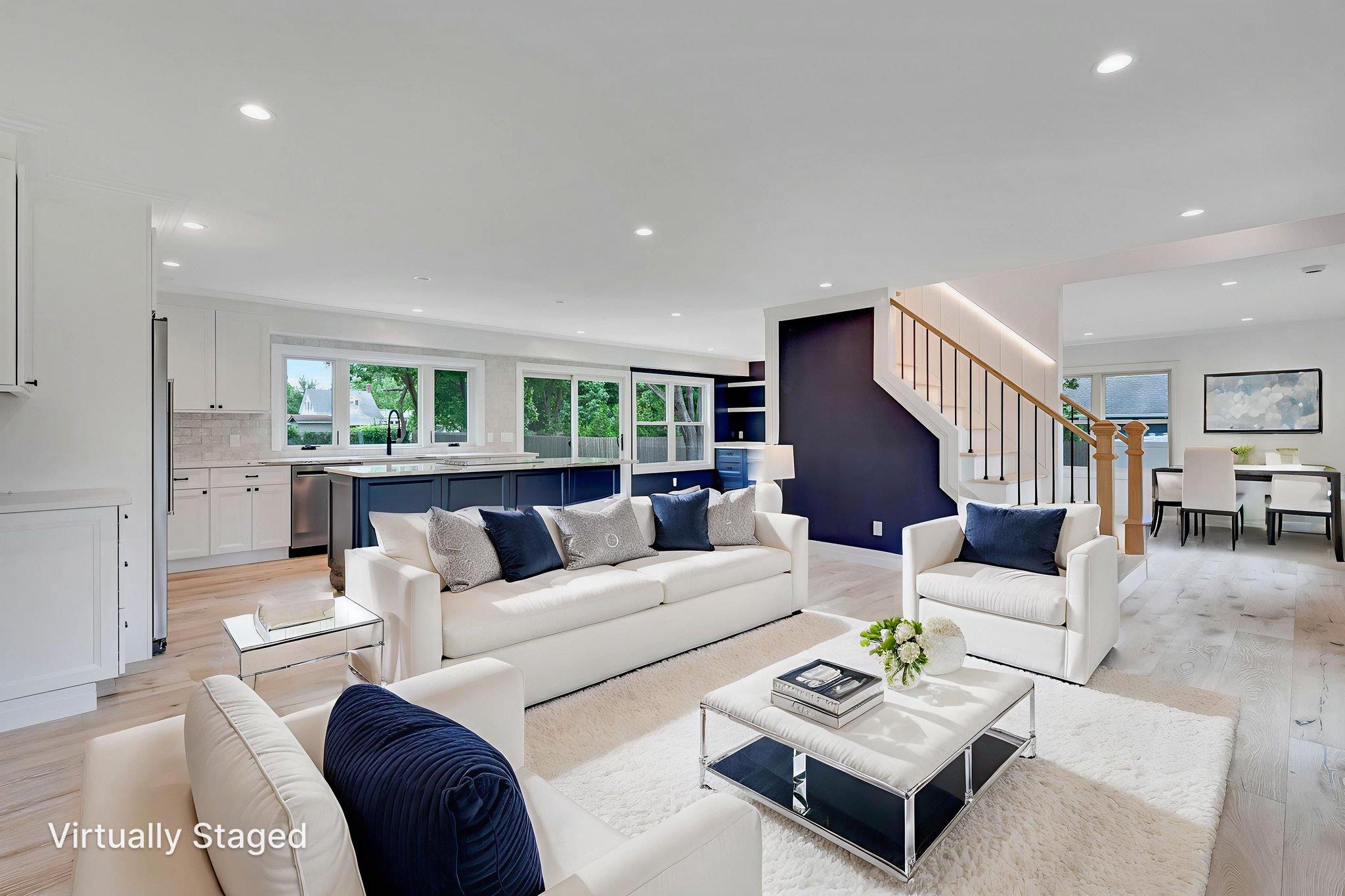 11 Bayview Avenue, Eastport, NY 11941