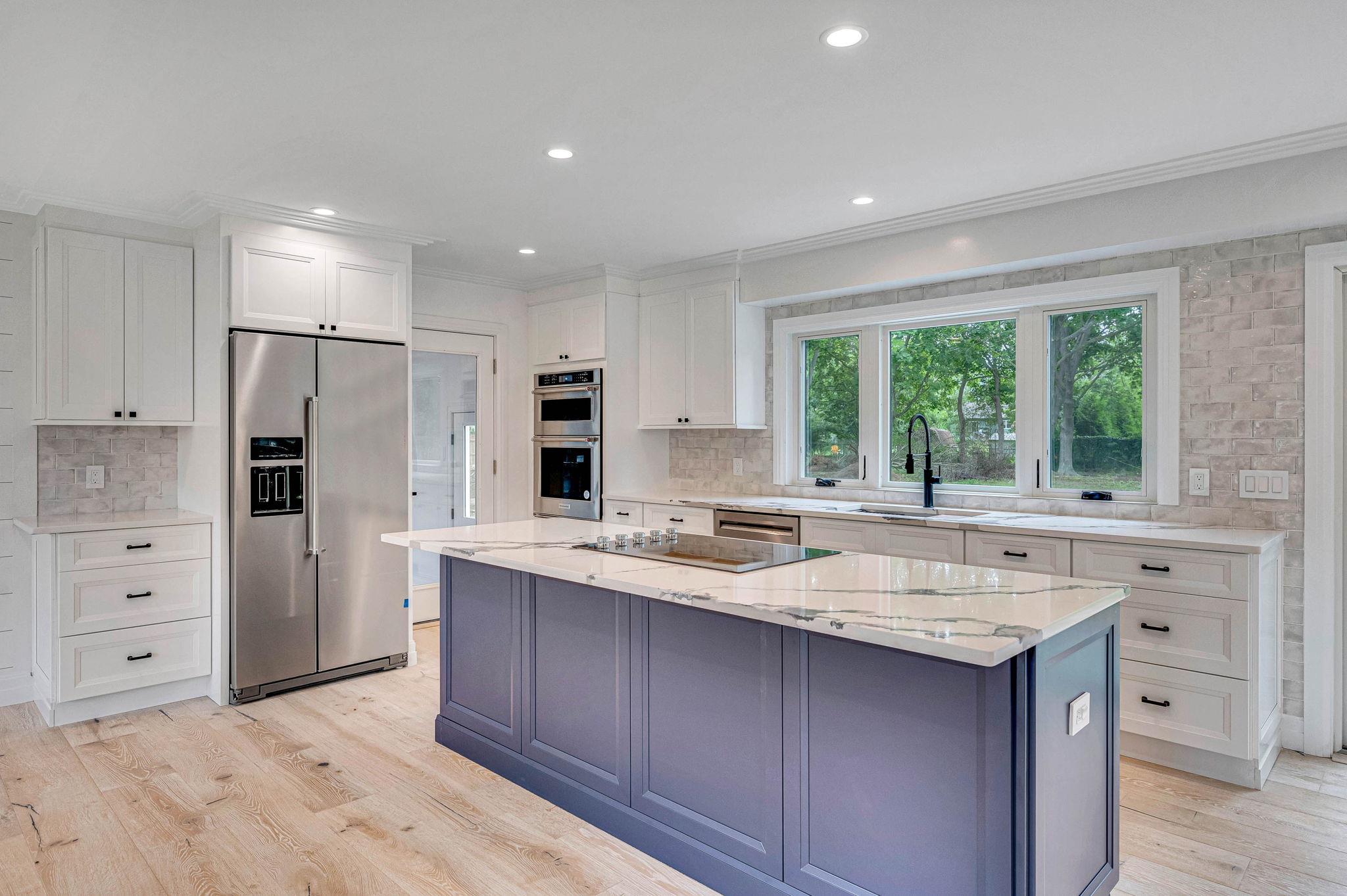 11 Bayview Avenue, Eastport, NY 11941