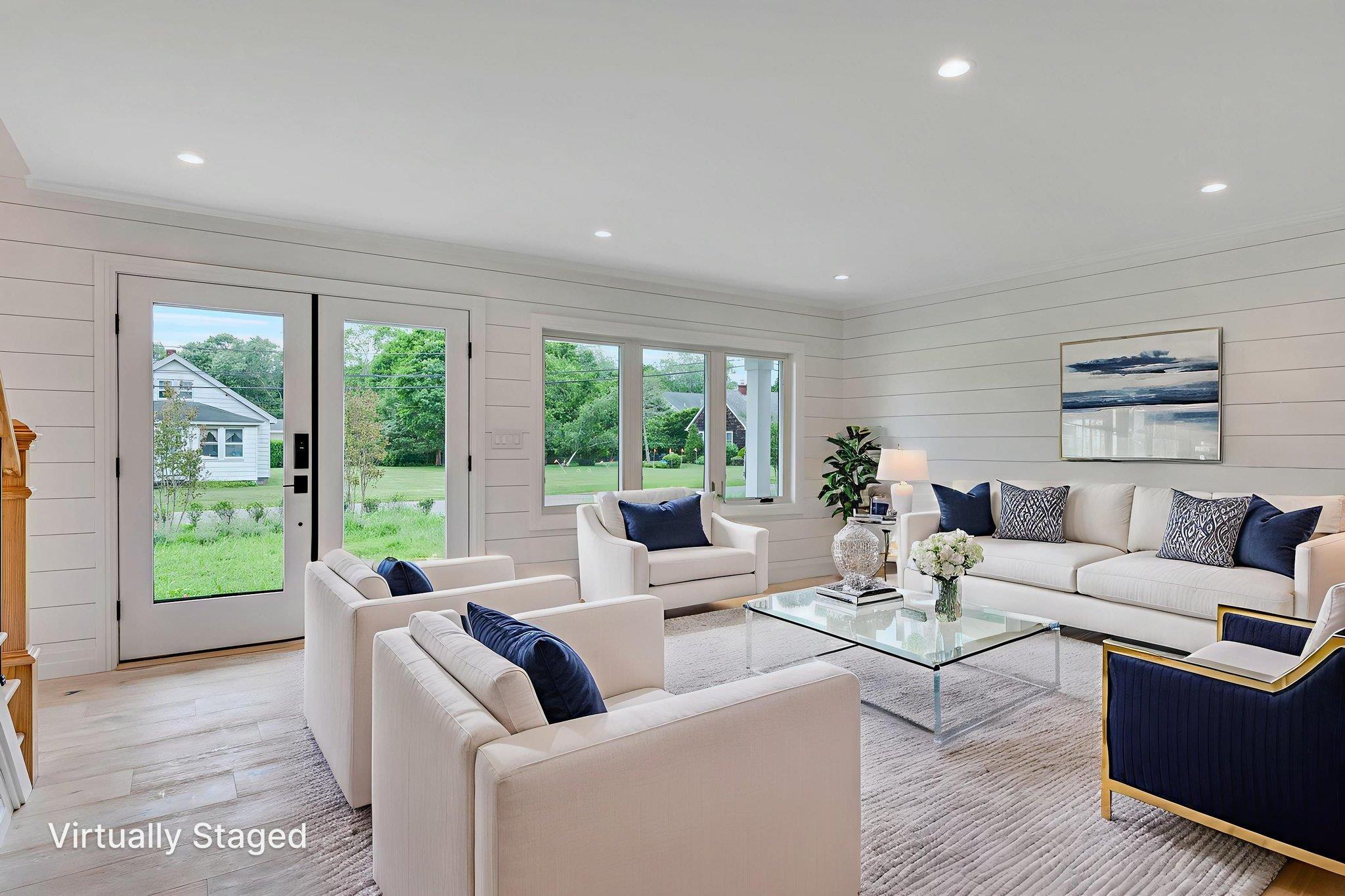 11 Bayview Avenue, Eastport, NY 11941