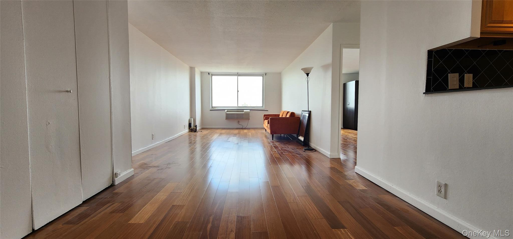 118-17 Union Turnpike # 14E, Forest Hills, NY 11375