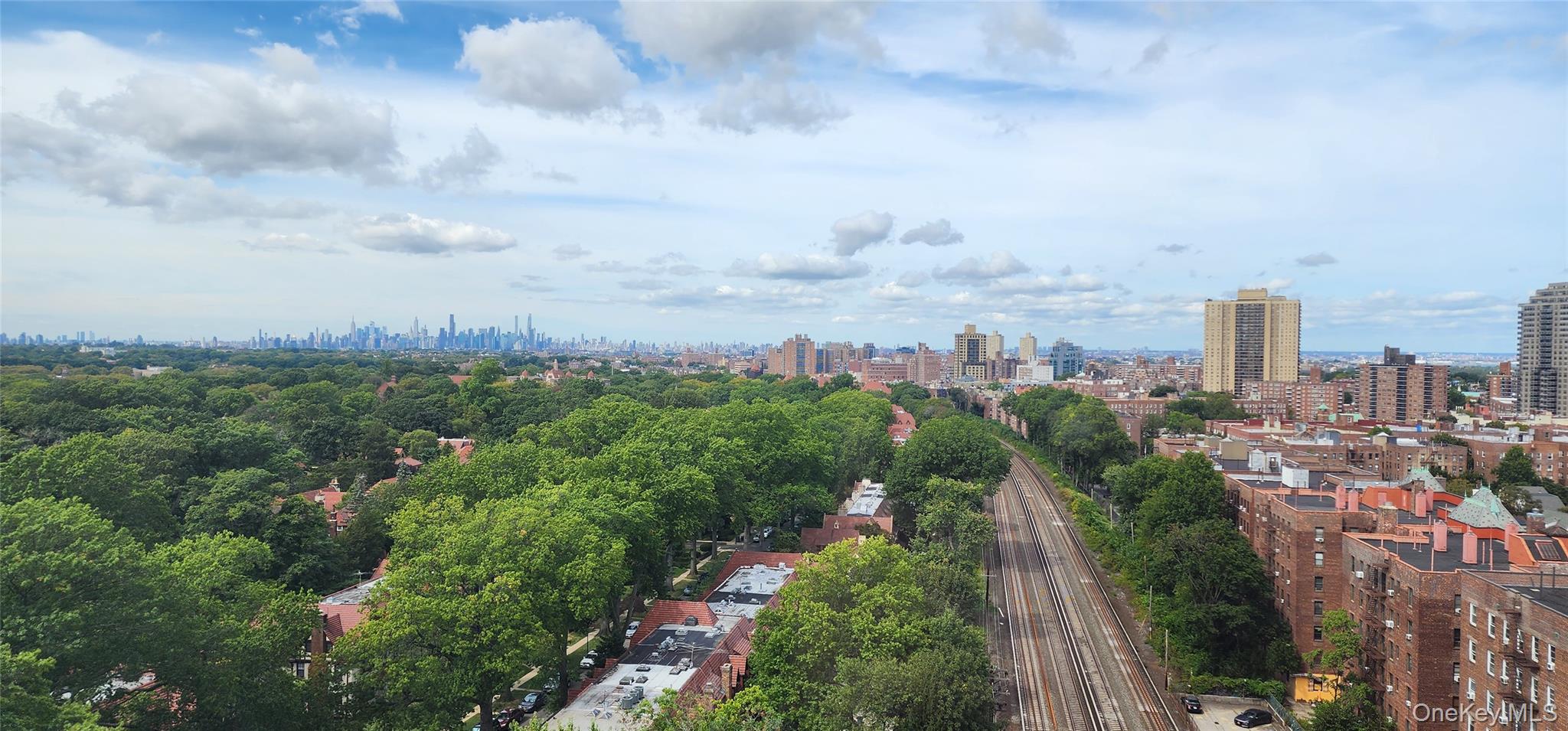 118-17 Union Turnpike # 14E, Forest Hills, NY 11375