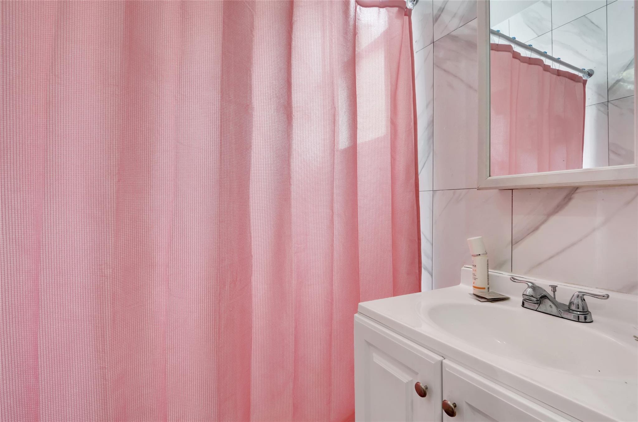 11915 101st Avenue, Richmond Hill S., NY 11419