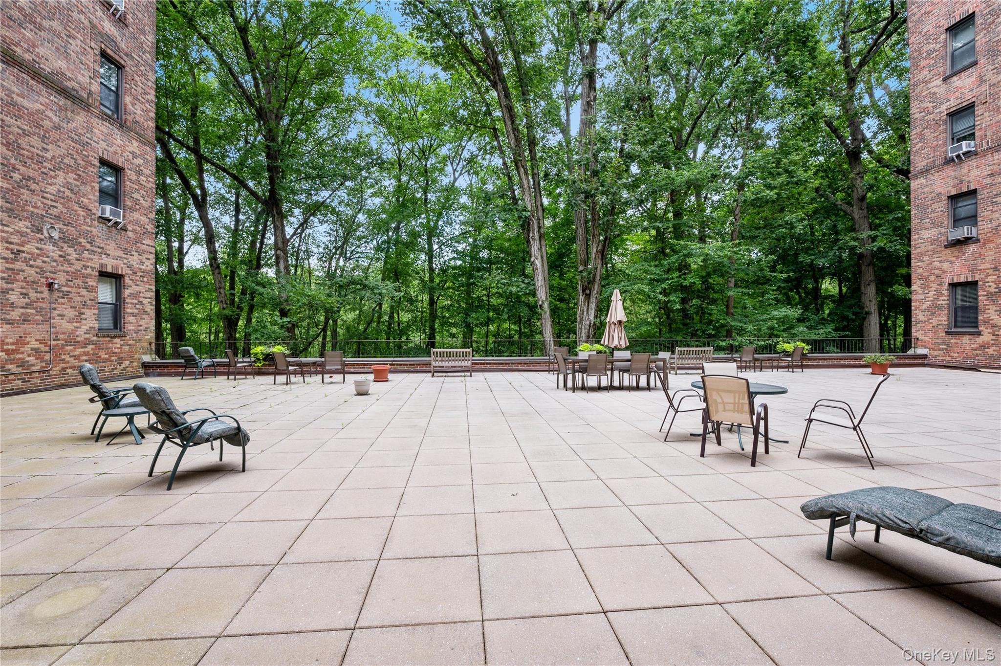 143 Garth Road # 4E, Scarsdale, NY 10583