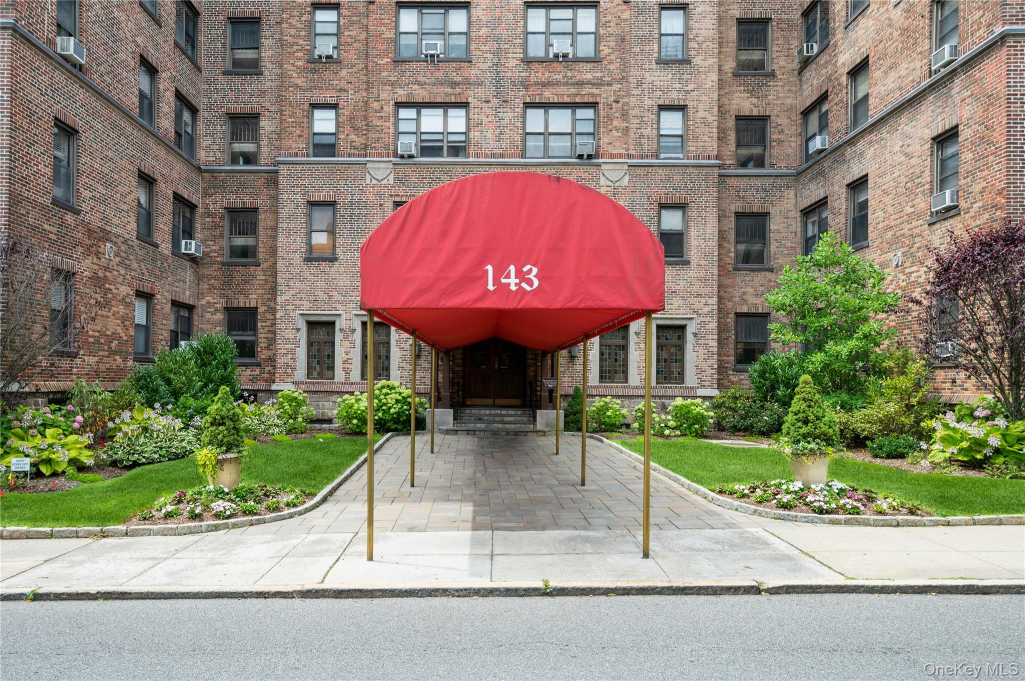 143 Garth Road # 4E, Scarsdale, NY 10583