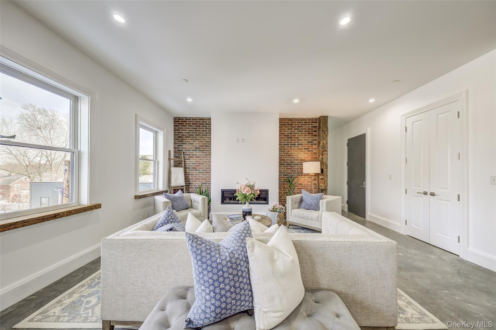 226 Main Street # 302, Beacon, NY 12508