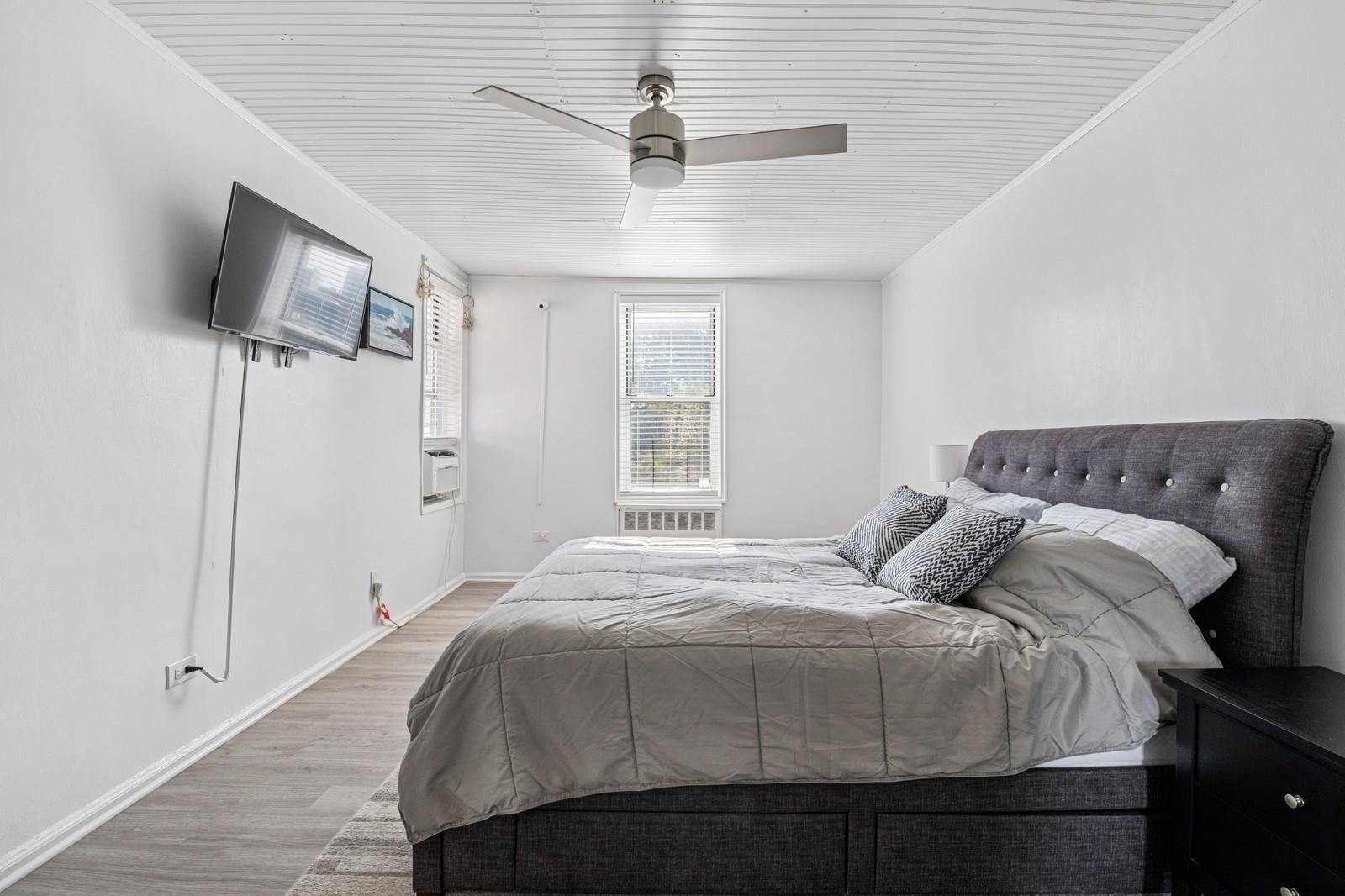 1430 Seagirt Boulevard # 2S, Far Rockaway, NY 11691