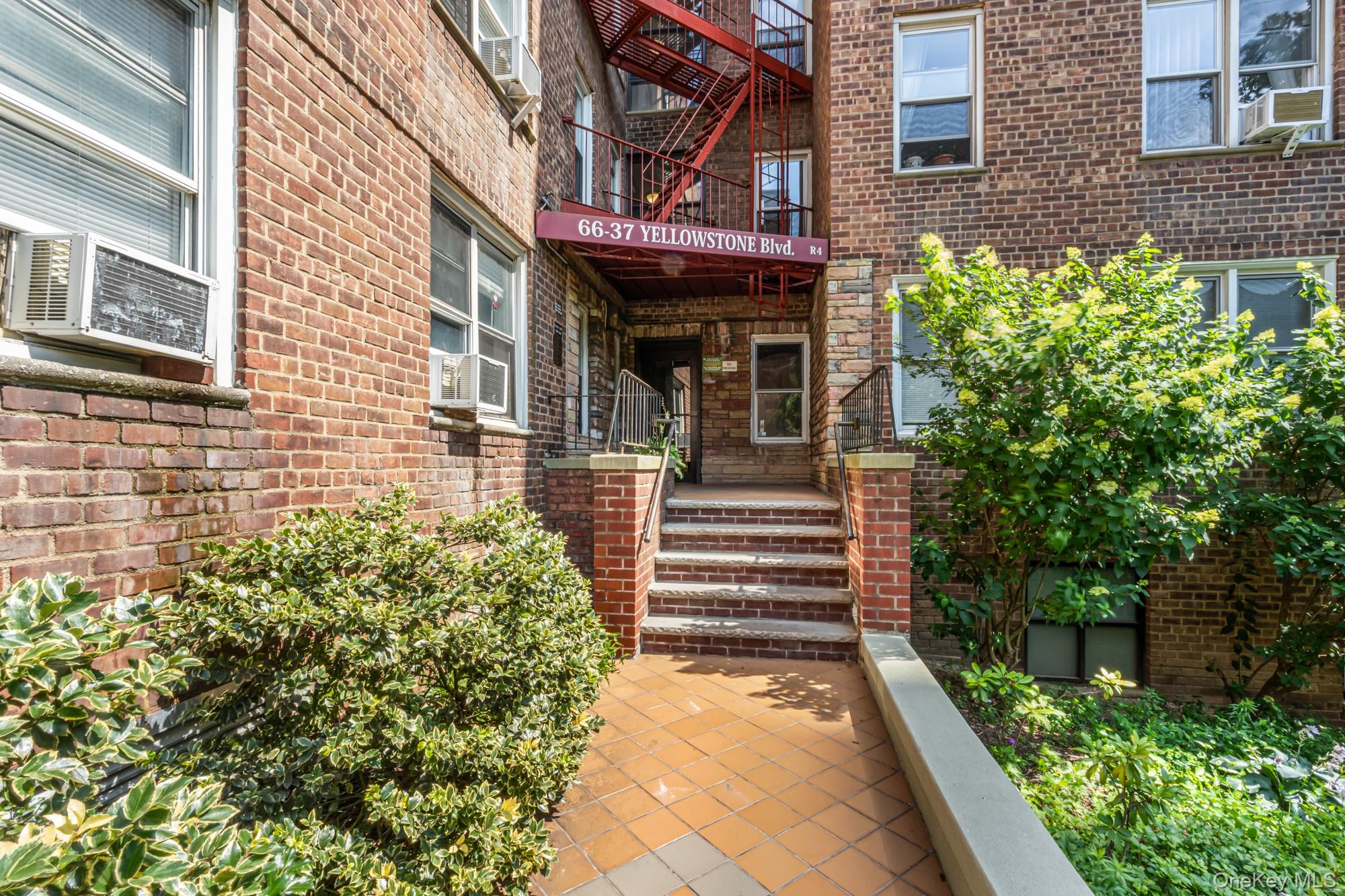66-37 Yellowstone Boulevard # 6G, Forest Hills, NY 11375