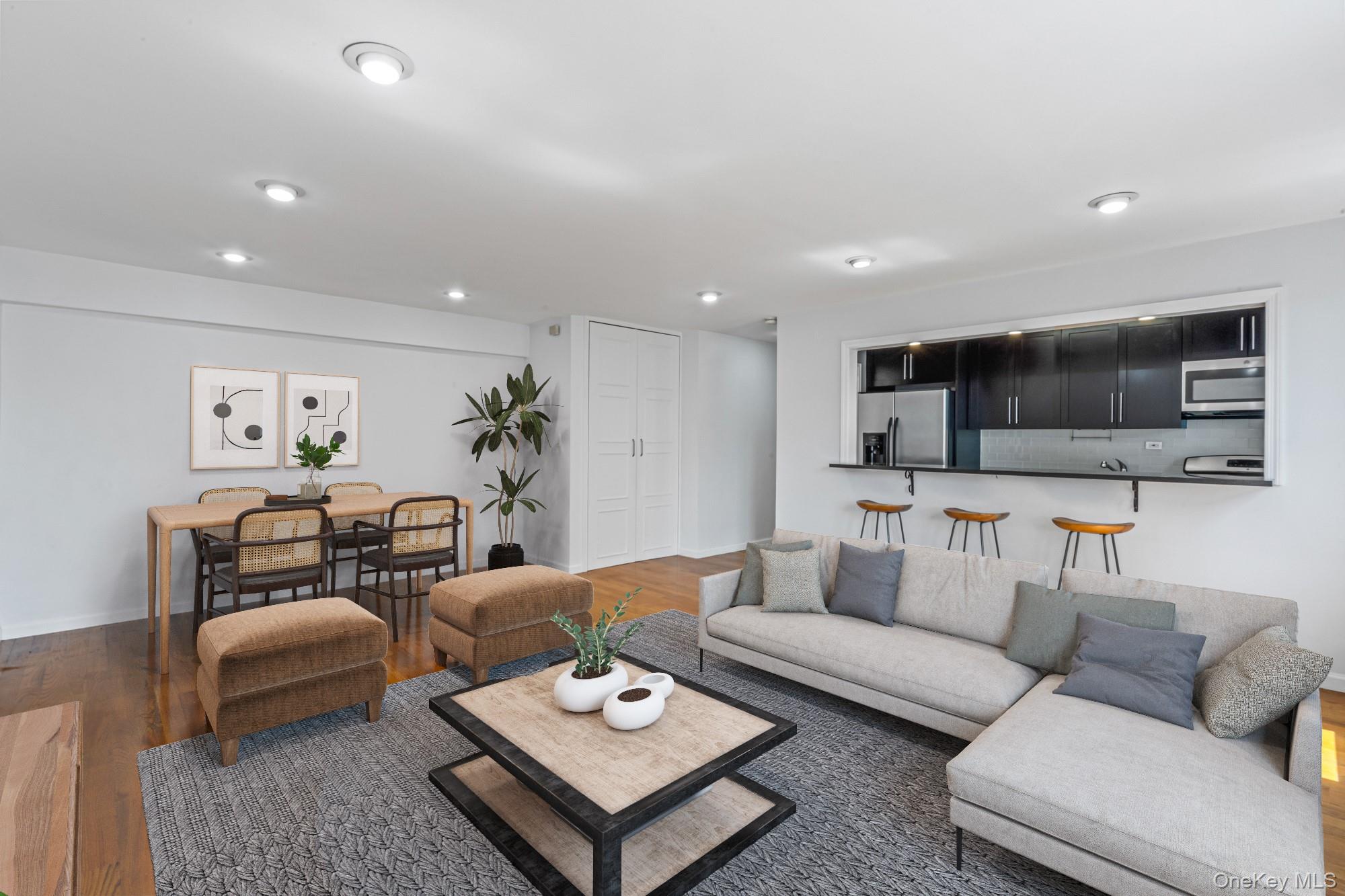 66-37 Yellowstone Boulevard # 6G, Forest Hills, NY 11375