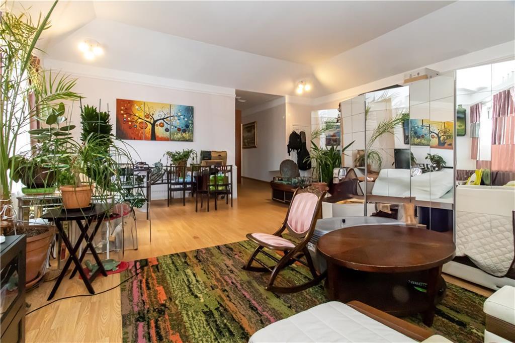 7322 19th Avenue, Brooklyn, NY 11204