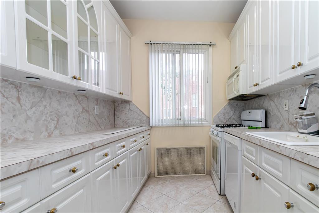 7322 19th Avenue, Brooklyn, NY 11204