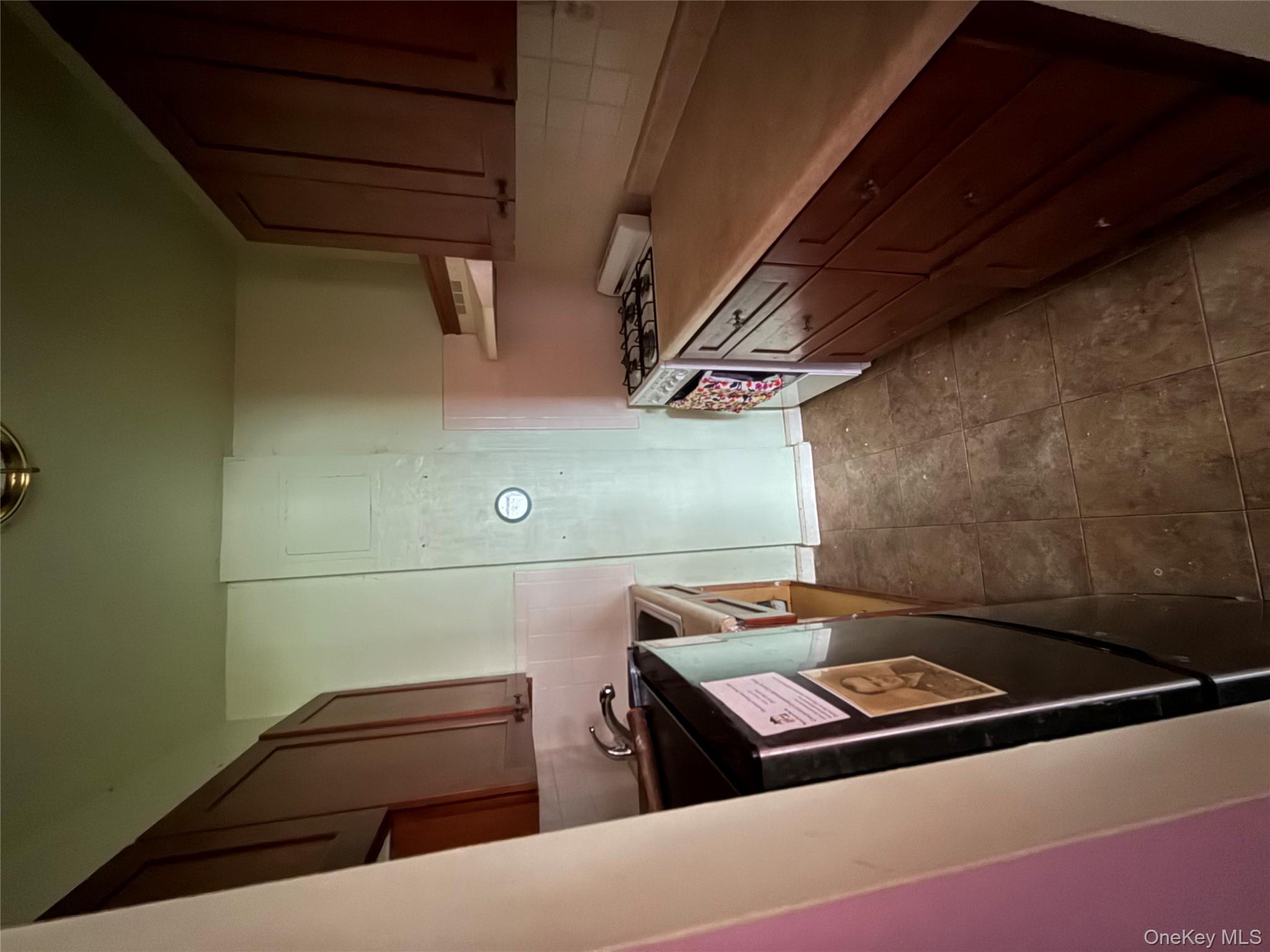 78-06 46th Avenue # 6C, Elmhurst, NY 11373